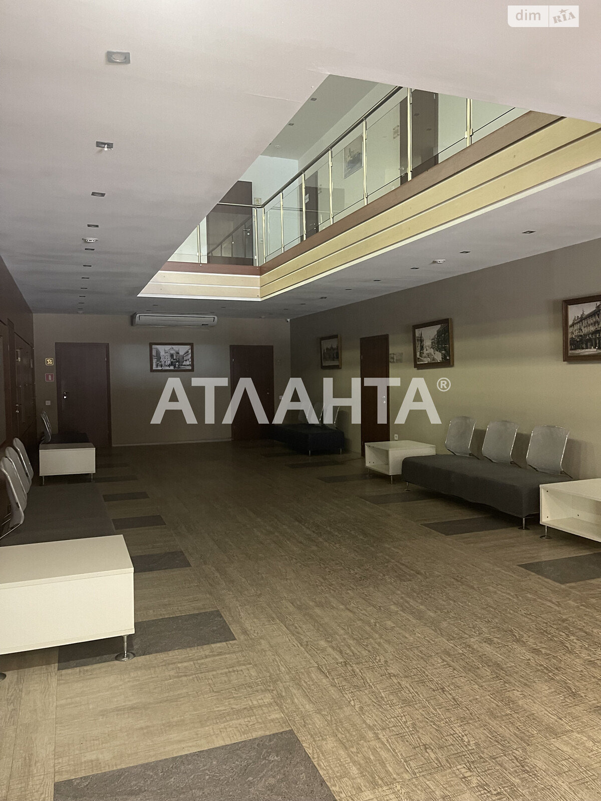 Коммерческое помещение в Одессе, продажа по Армейская улица, район Приморский, цена: 1 800 000 долларов за объект фото 1 Коммерческое помещение в Одессе, продажа по Армейская улица, район Приморский, цена: 1 800 000 долларов за объект фото 1