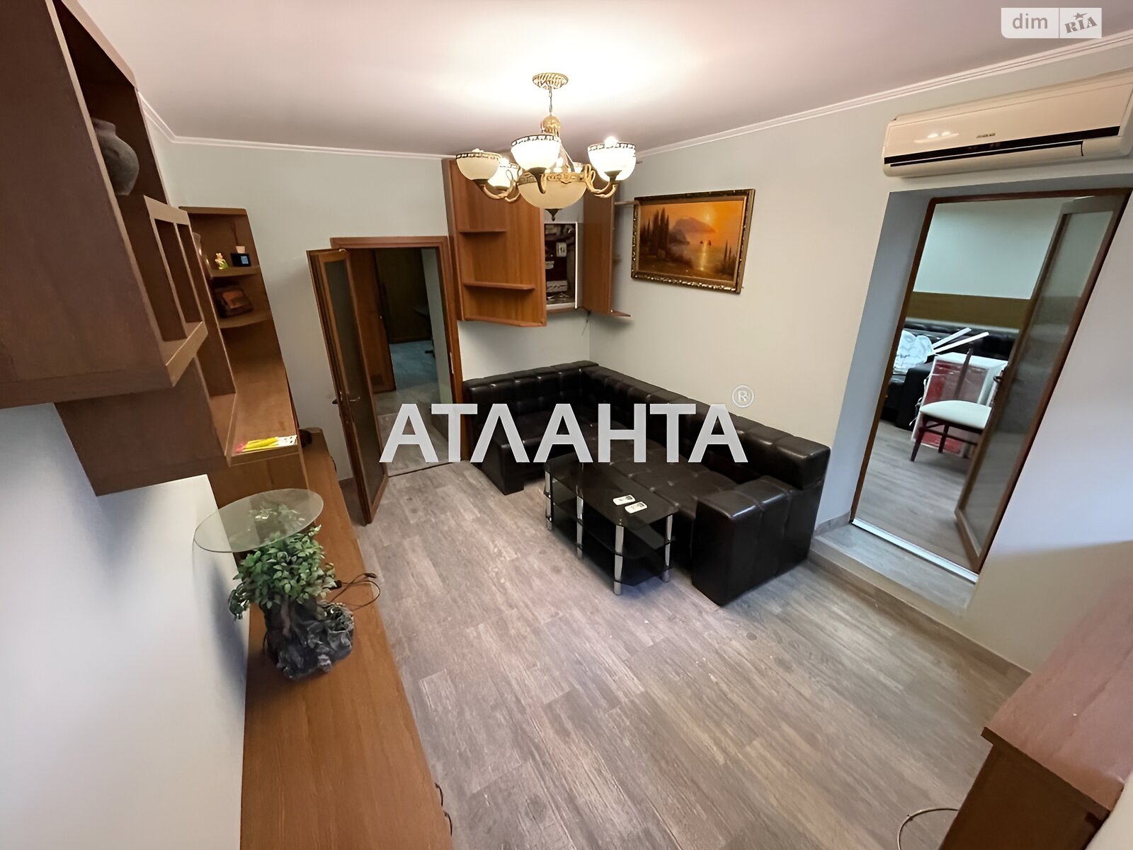 Коммерческое помещение в Одессе, продажа по Асташкина улица, район Приморский, цена: 45 000 долларов за объект фото 2 Коммерческое помещение в Одессе, продажа по Асташкина улица, район Приморский, цена: 45 000 долларов за объект фото 2