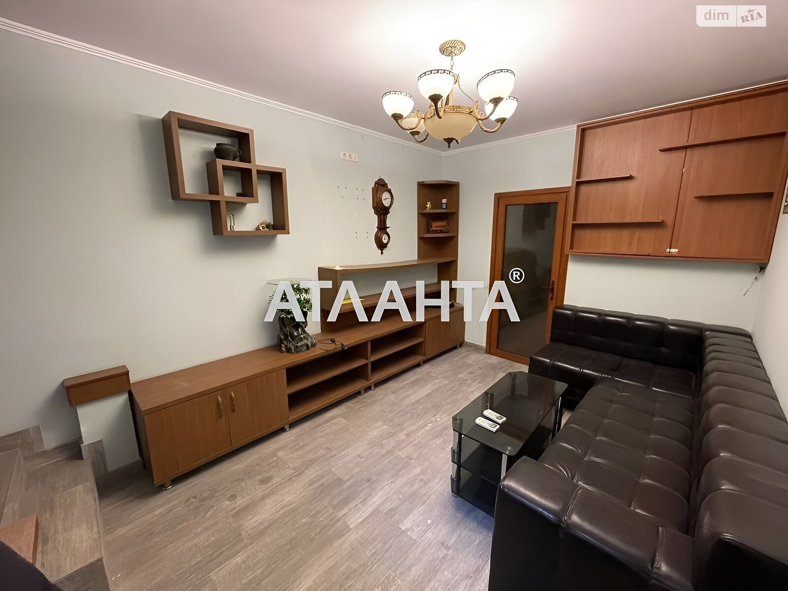 Коммерческое помещение в Одессе, продажа по Асташкина улица, район Приморский, цена: 45 000 долларов за объект фото 2 Коммерческое помещение в Одессе, продажа по Асташкина улица, район Приморский, цена: 45 000 долларов за объект фото 2