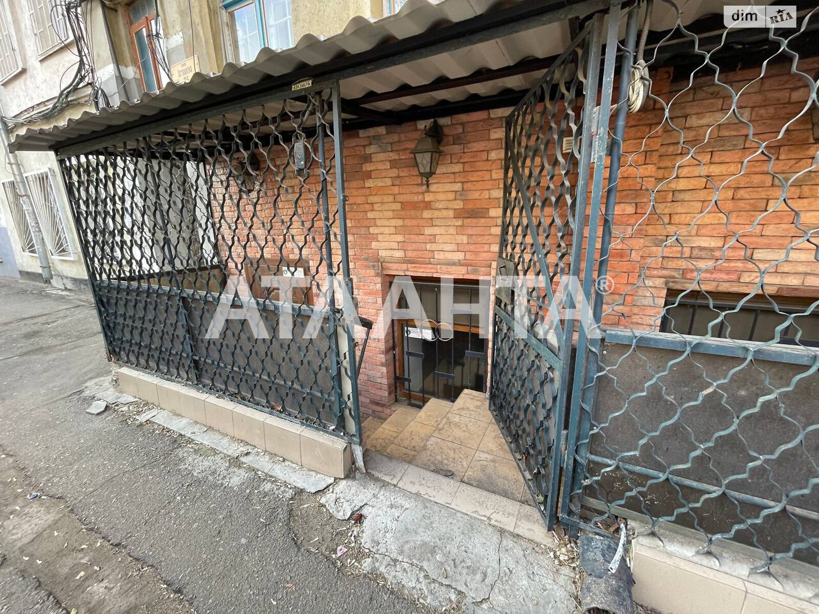 Коммерческое помещение в Одессе, продажа по Асташкина улица, район Приморский, цена: 45 000 долларов за объект фото 2 Коммерческое помещение в Одессе, продажа по Асташкина улица, район Приморский, цена: 45 000 долларов за объект фото 2
