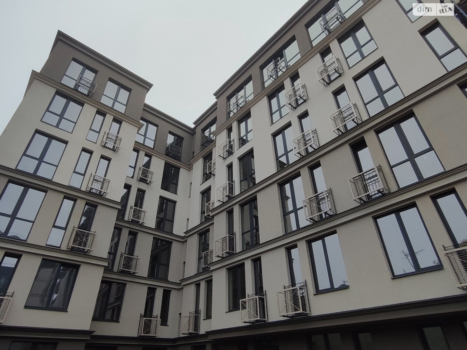 Комерційне приміщення в Одесі, продаж по Велика Арнаутська вулиця, район Приморський, ціна: 2 170 000 доларів за об’єкт фото 1