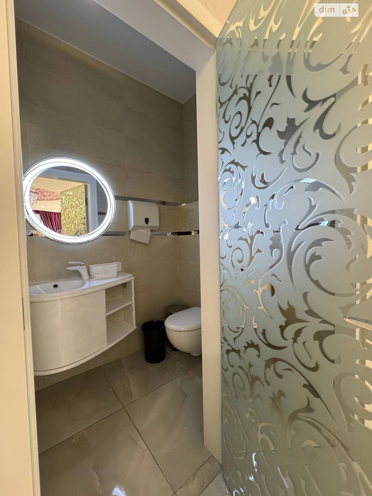 Комерційне приміщення в Одесі, продаж по Французький бульвар, район Приморський, ціна: 149 999 доларів за об’єкт фото 1