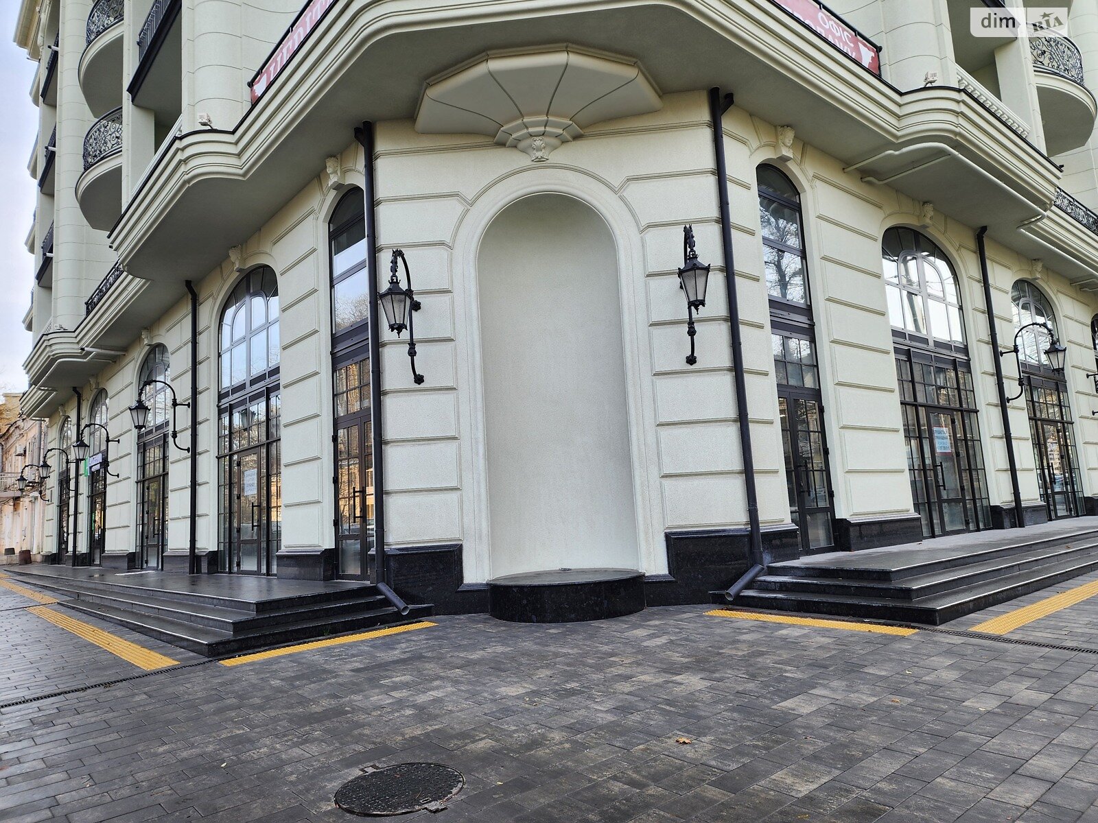Коммерческое помещение в Одессе, продажа по Гимназическая улица 13, район Приморский, цена: 550 000 долларов за объект фото 1