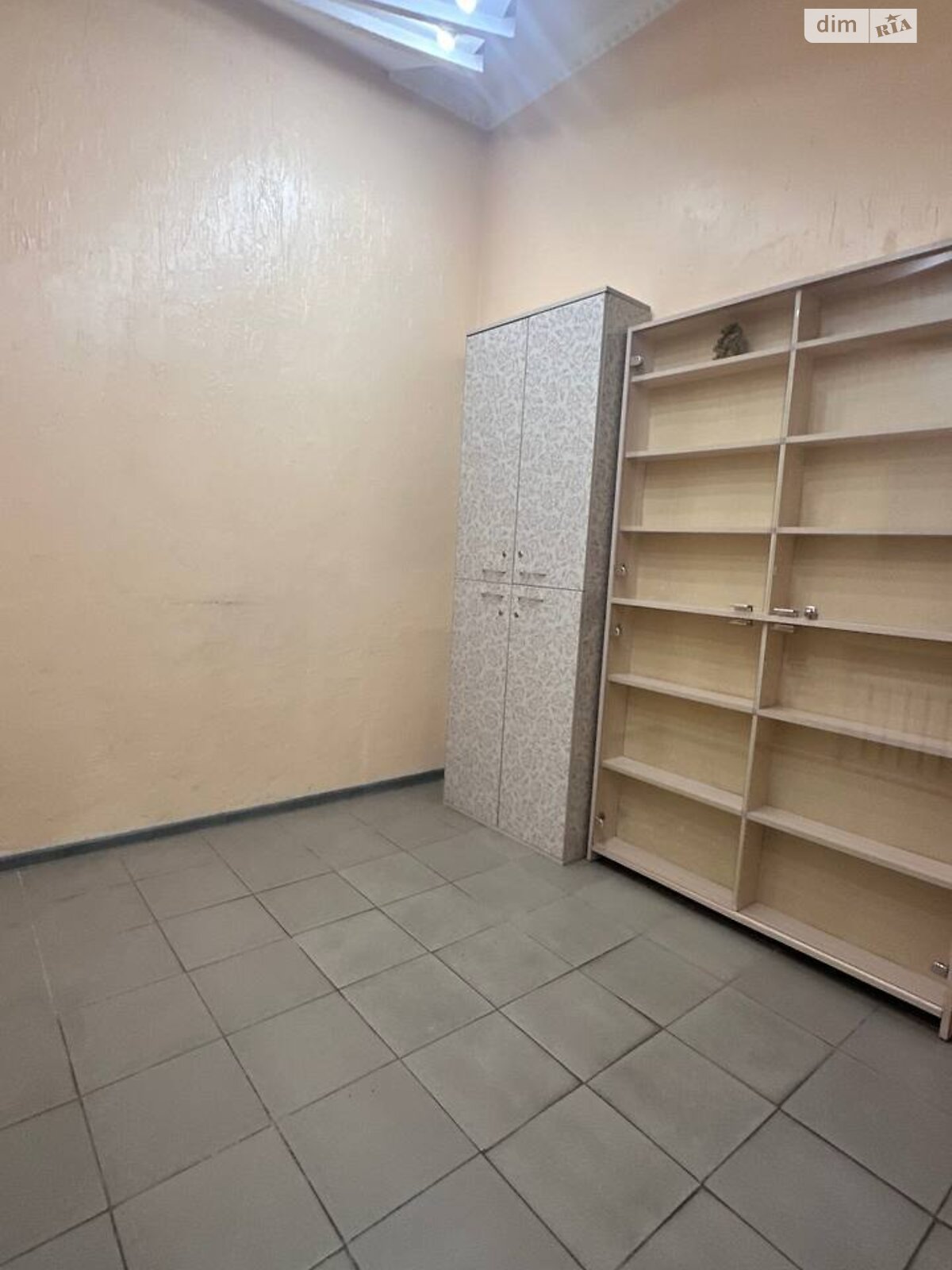 Комерційне приміщення в Одесі, продаж по Грецька вулиця 35, район Приморський, ціна: 58 000 доларів за об’єкт фото 1 Комерційне приміщення в Одесі, продаж по Грецька вулиця 35, район Приморський, ціна: 58 000 доларів за об’єкт фото 1