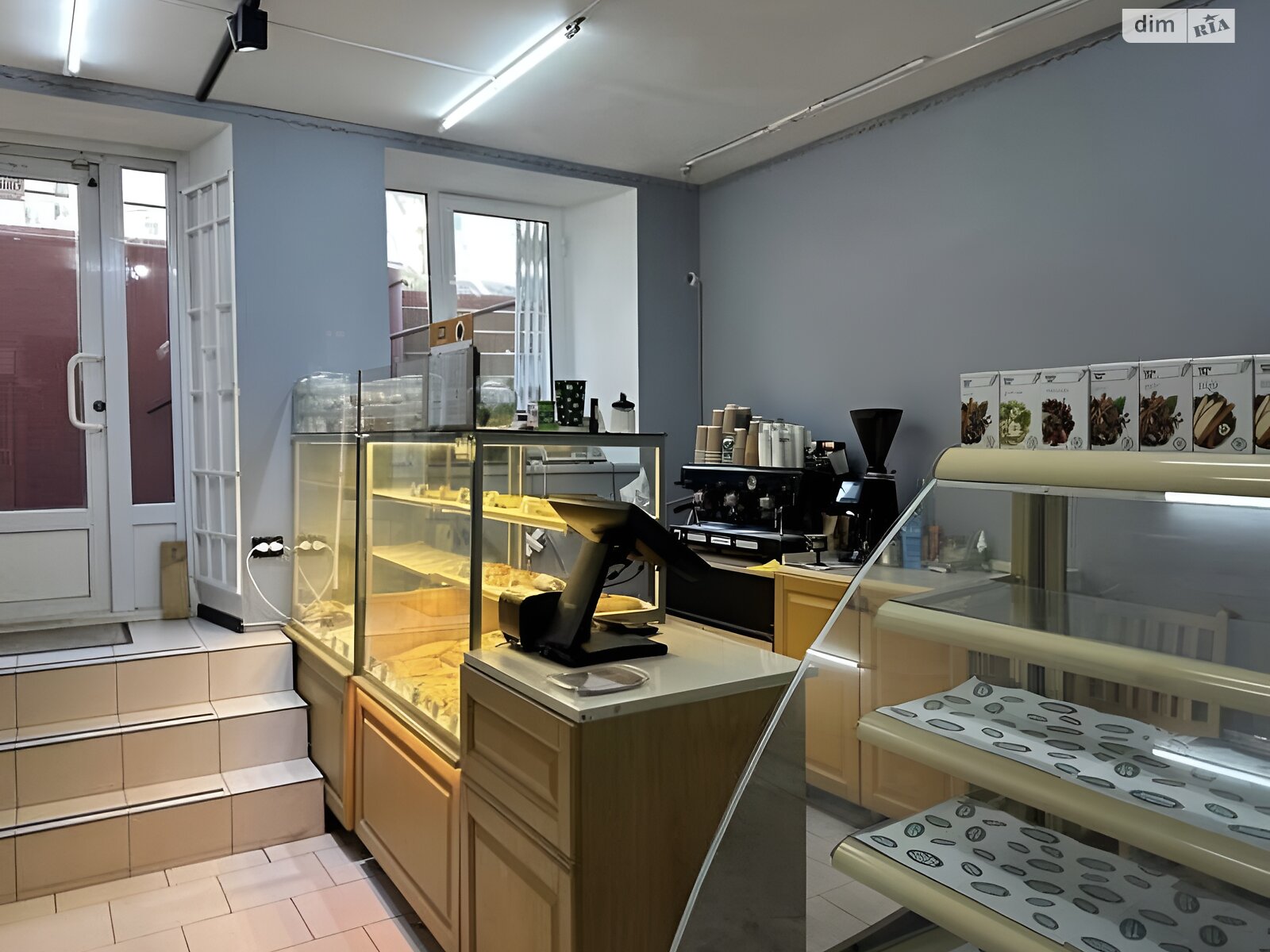Коммерческое помещение в Одессе, продажа по Италийская (Пушкинская) улица 1, район Приморский, цена: 49 000 долларов за объект фото 1 Коммерческое помещение в Одессе, продажа по Италийская (Пушкинская) улица 1, район Приморский, цена: 49 000 долларов за объект фото 1