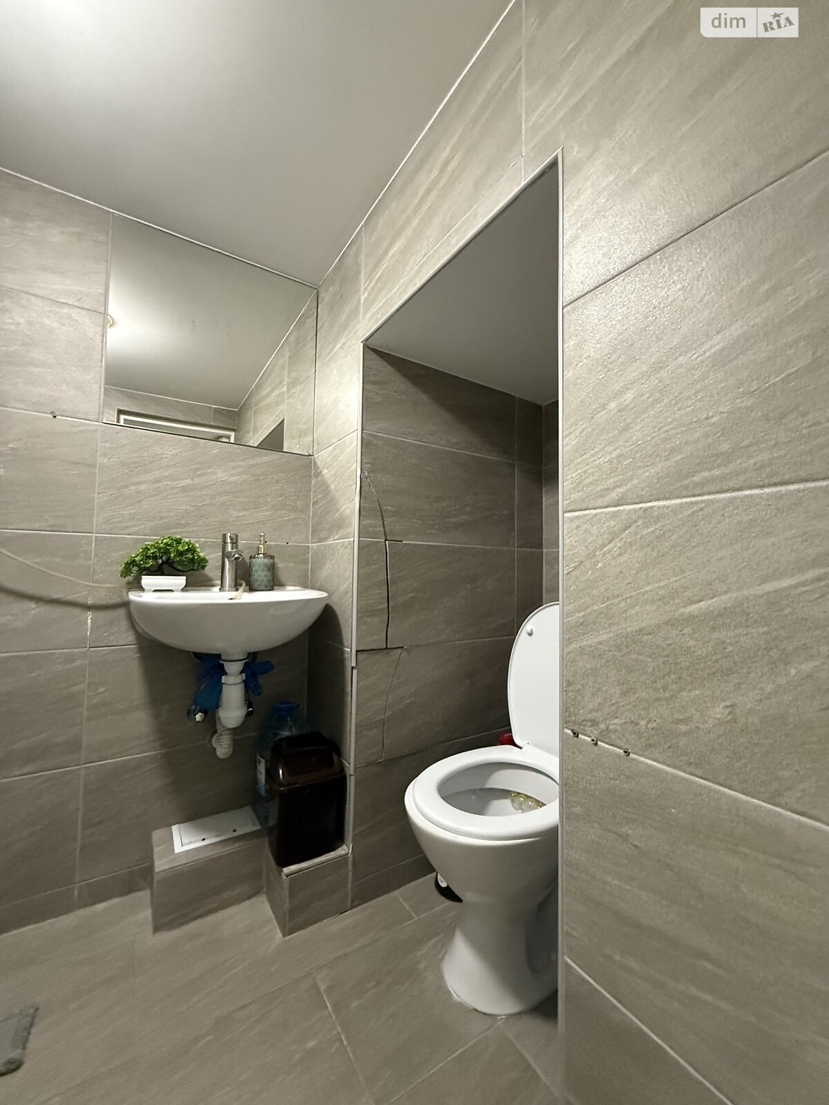 Коммерческое помещение в Одессе, продажа по Канатная улица 68, район Приморский, цена: 25 000 долларов за объект фото 1