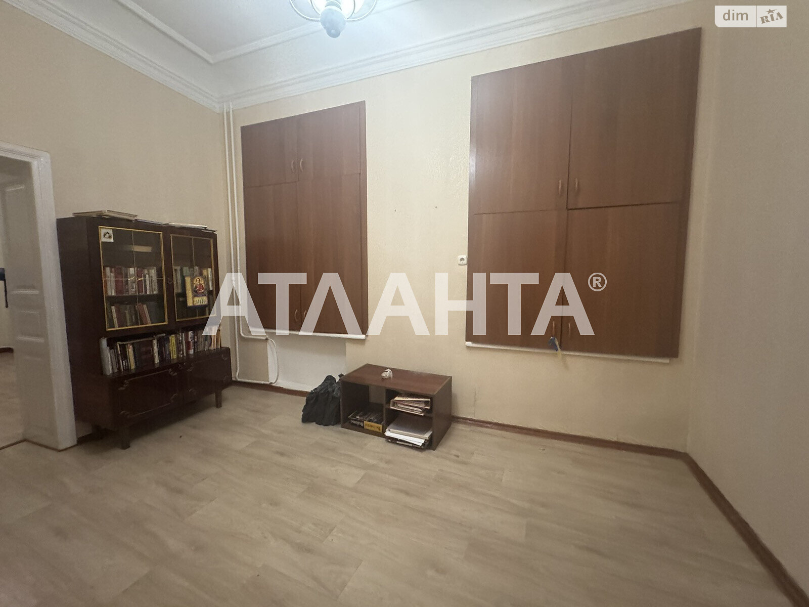 Коммерческое помещение в Одессе, продажа по Короленко улица, район Приморский, цена: 140 000 долларов за объект фото 1 Коммерческое помещение в Одессе, продажа по Короленко улица, район Приморский, цена: 140 000 долларов за объект фото 1