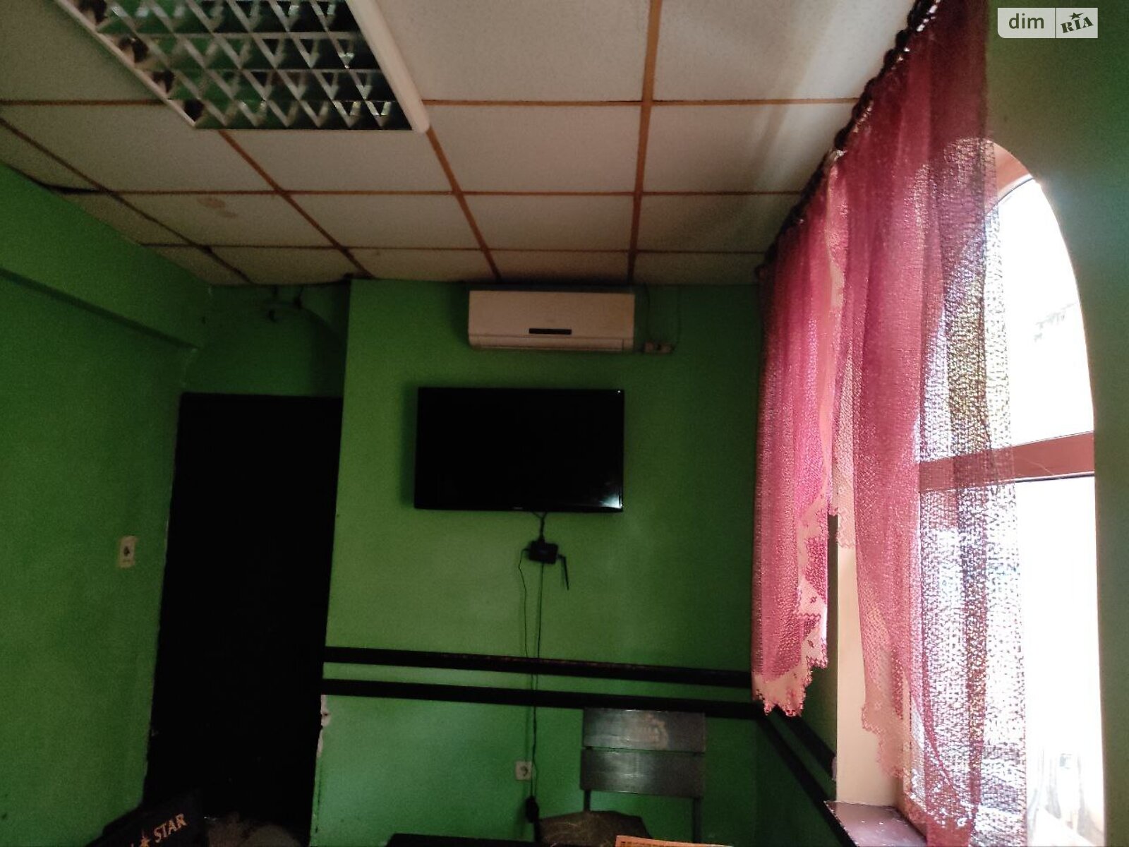 Коммерческое помещение в Одессе, продажа по Куликово Поле площадь, район Приморский, цена: 95 000 долларов за объект фото 1