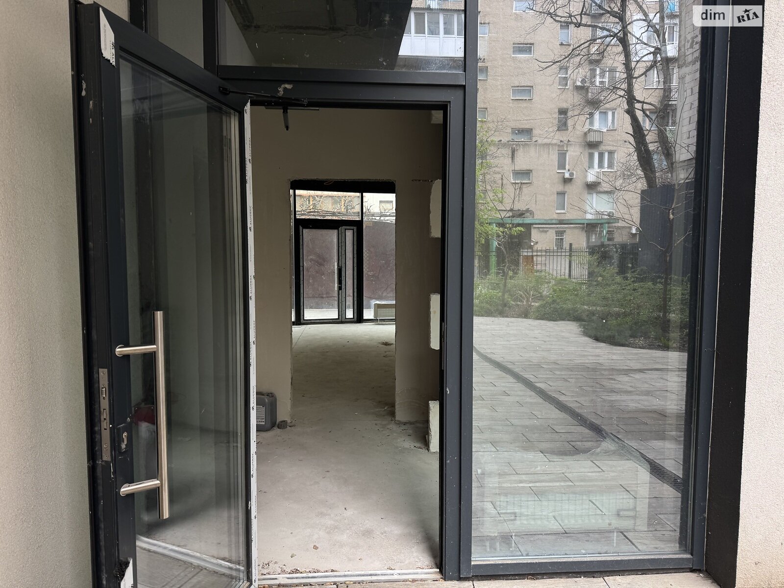 Коммерческое помещение в Одессе, продажа по Педагогическая улица 20Б, район Приморский, цена: 58 000 долларов за объект фото 1 Коммерческое помещение в Одессе, продажа по Педагогическая улица 20Б, район Приморский, цена: 58 000 долларов за объект фото 1