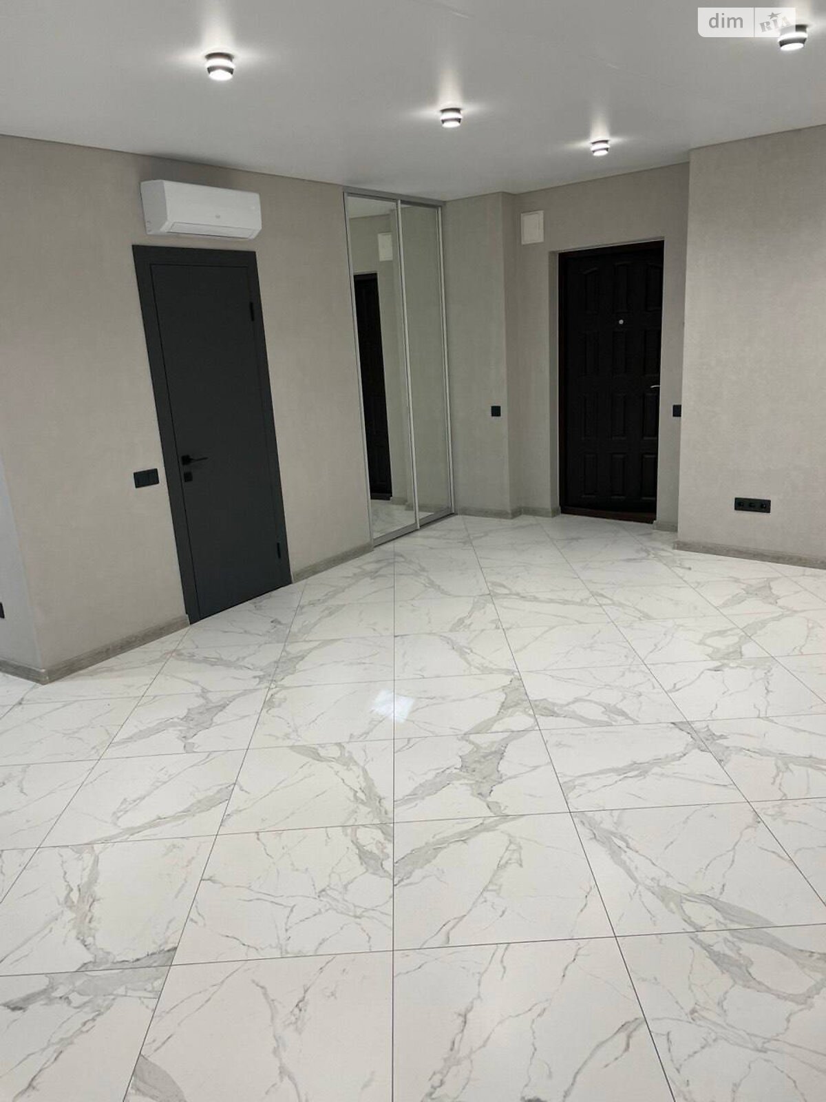 Коммерческое помещение в Одессе, продажа по Валерия Самофалова (Каманина) улица 16А/3, район Приморский, цена: 80 000 долларов за объект фото 1 Коммерческое помещение в Одессе, продажа по Валерия Самофалова (Каманина) улица 16А/3, район Приморский, цена: 80 000 долларов за объект фото 1