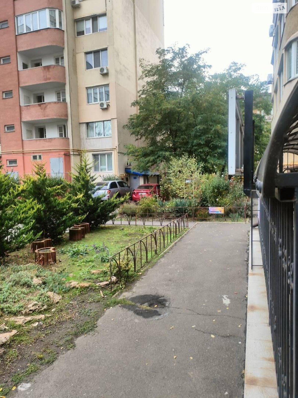 Коммерческое помещение в Одессе, продажа по Зоопарковая улица, район Приморский, цена: 118 000 долларов за объект фото 1 Коммерческое помещение в Одессе, продажа по Зоопарковая улица, район Приморский, цена: 118 000 долларов за объект фото 1