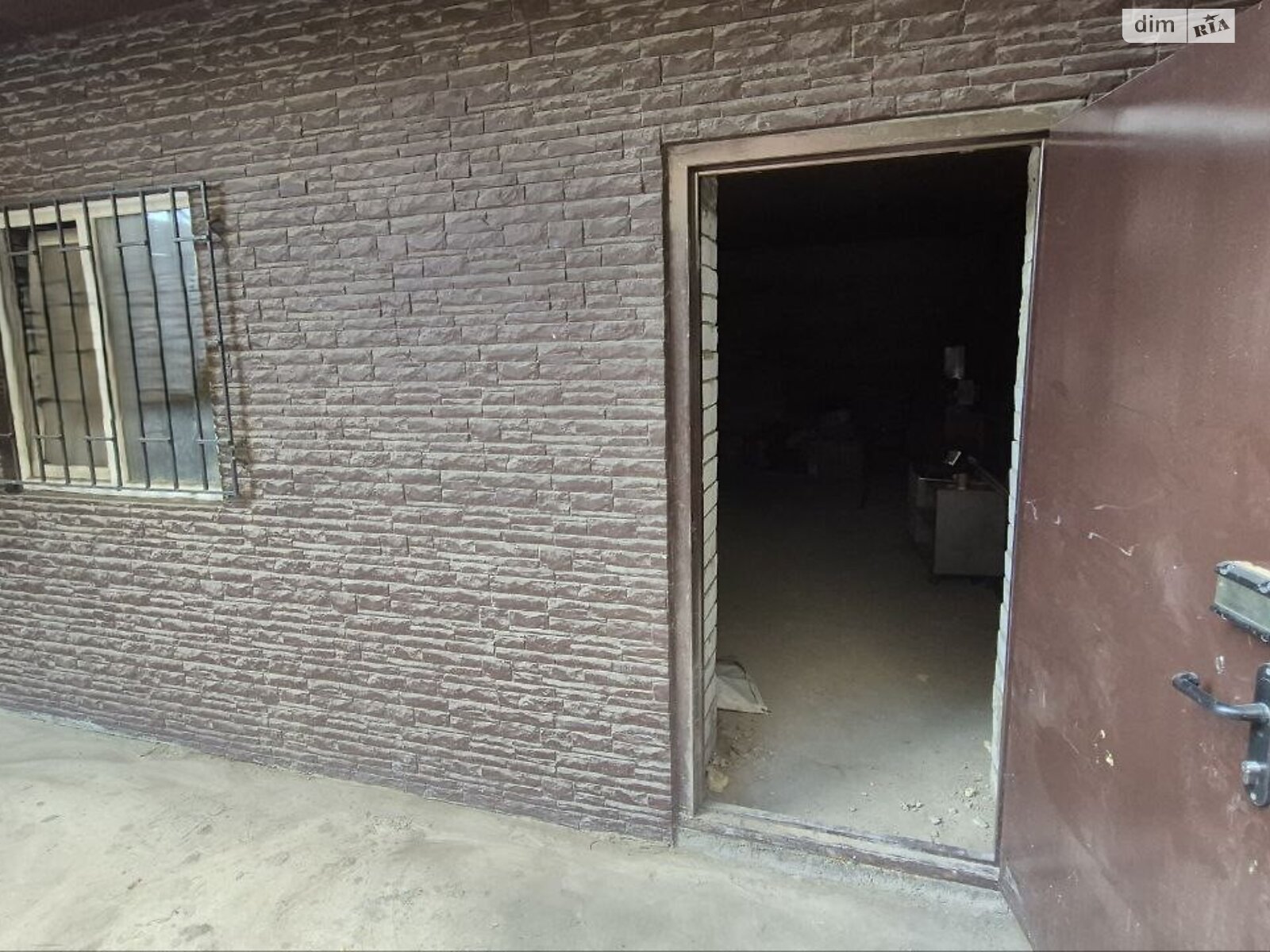 Коммерческое помещение в Одессе, продажа по Бродская (Генерала Плиева) улица 1В, район Слободка, цена: 35 000 долларов за объект фото 1 Коммерческое помещение в Одессе, продажа по Бродская (Генерала Плиева) улица 1В, район Слободка, цена: 35 000 долларов за объект фото 1