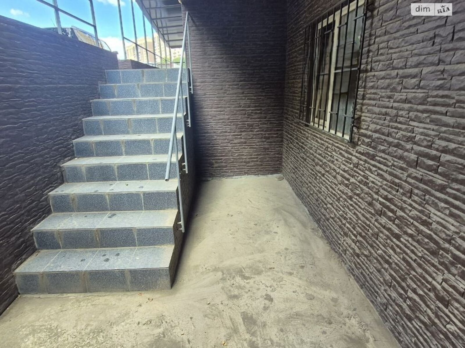 Коммерческое помещение в Одессе, продажа по Бродская (Генерала Плиева) улица 1В, район Слободка, цена: 35 000 долларов за объект фото 1 Коммерческое помещение в Одессе, продажа по Бродская (Генерала Плиева) улица 1В, район Слободка, цена: 35 000 долларов за объект фото 1