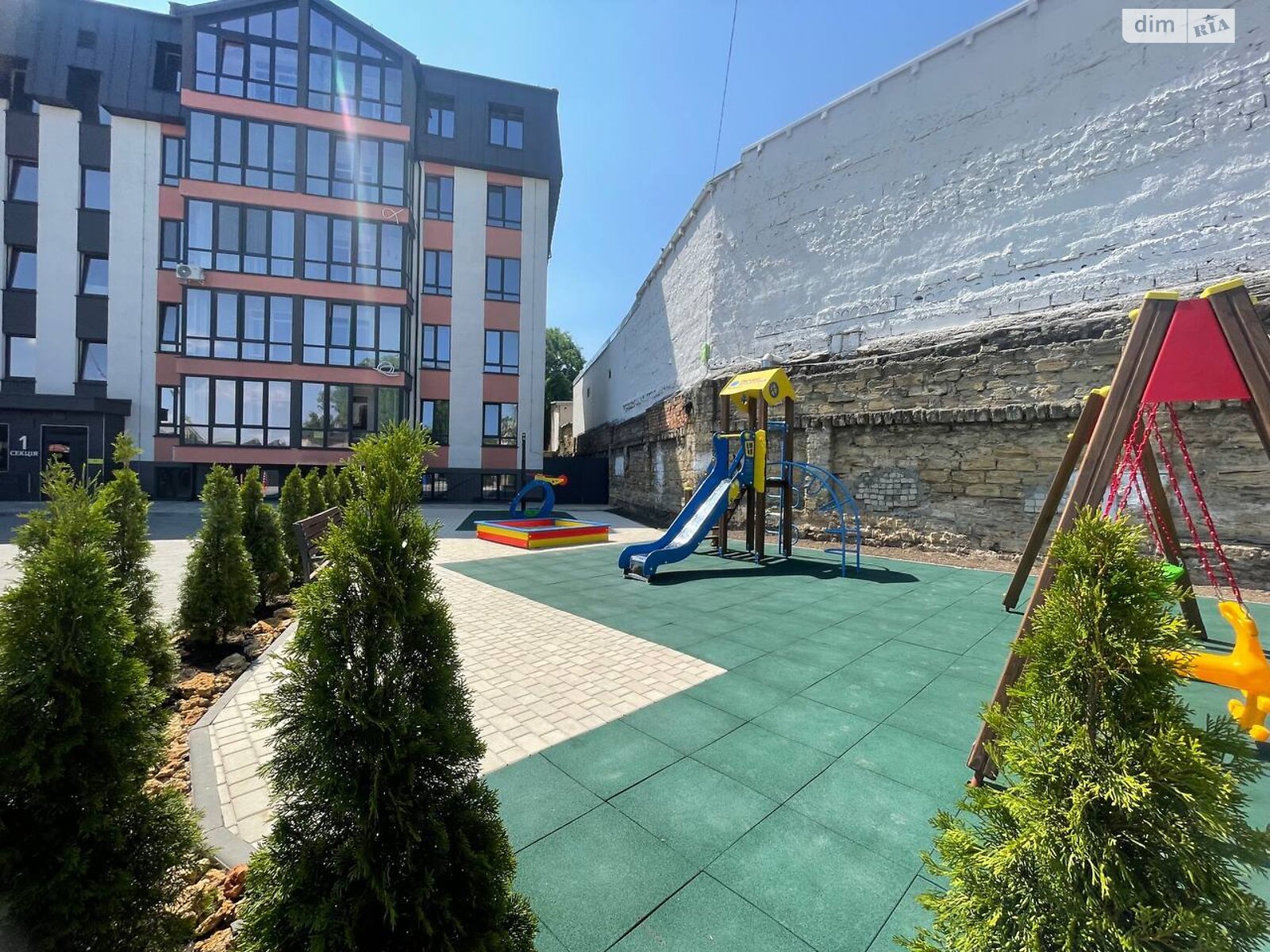 Коммерческое помещение в Одессе, продажа по Виталия Нестеренко (Академика Воробьёва) улица, район Слободка, цена: 33 200 долларов за объект фото 1