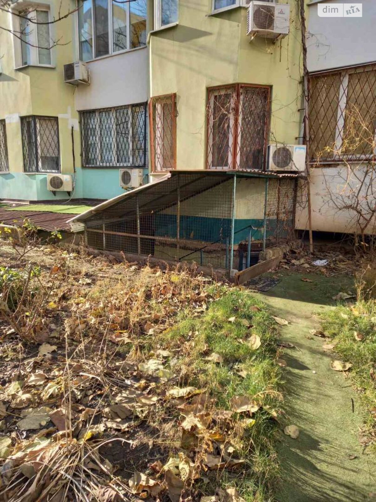 Коммерческое помещение в Одессе, продажа по Тополевая улица 30/1, район Таирова, цена: 28 500 долларов за объект фото 1