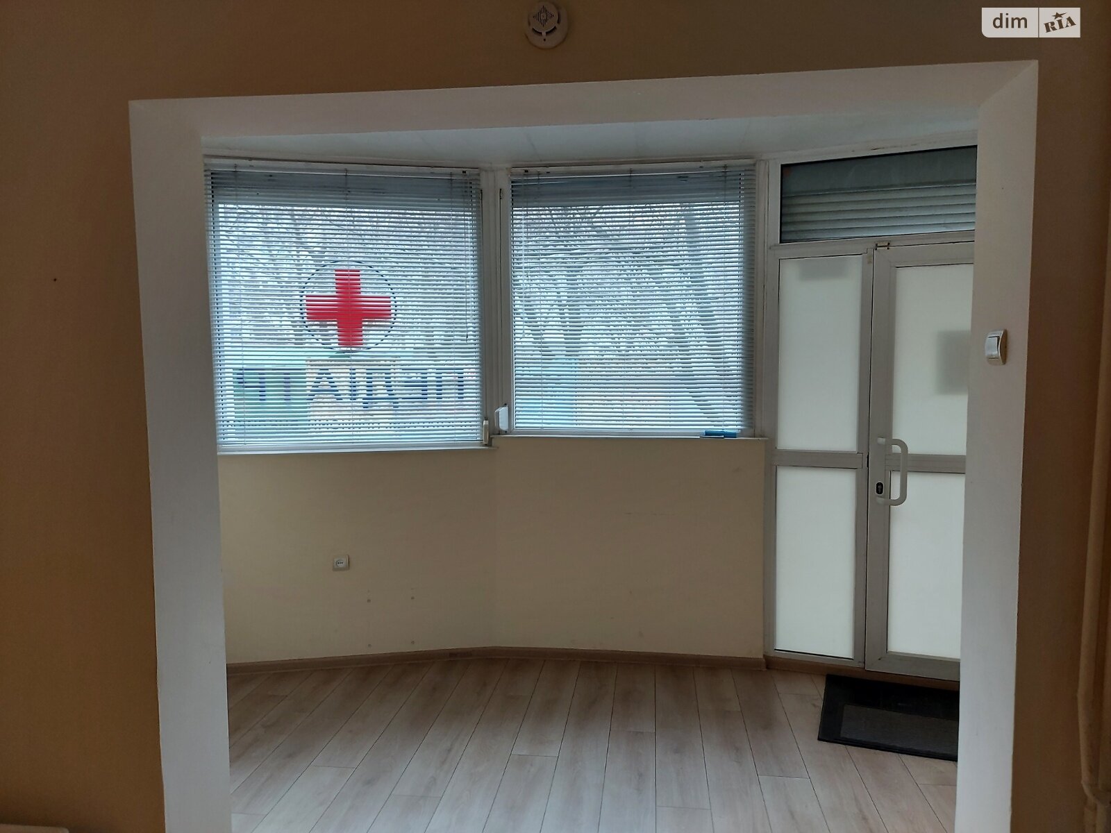Комерційне приміщення в Одесі, продаж по Академіка Корольова вулиця 74А, район Південний, ціна: 53 000 доларів за об’єкт фото 1 Комерційне приміщення в Одесі, продаж по Академіка Корольова вулиця 74А, район Південний, ціна: 53 000 доларів за об’єкт фото 1