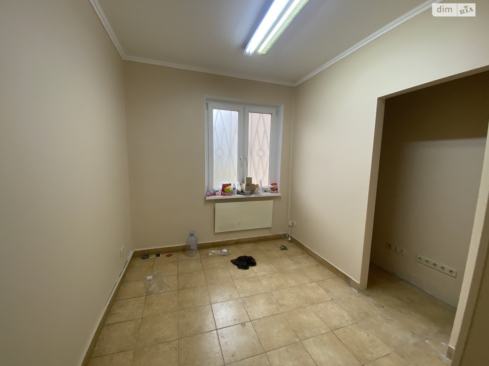 Коммерческое помещение в Одессе, продажа по Академика Королева улица 114, район Южный, цена: 100 000 долларов за объект фото 1