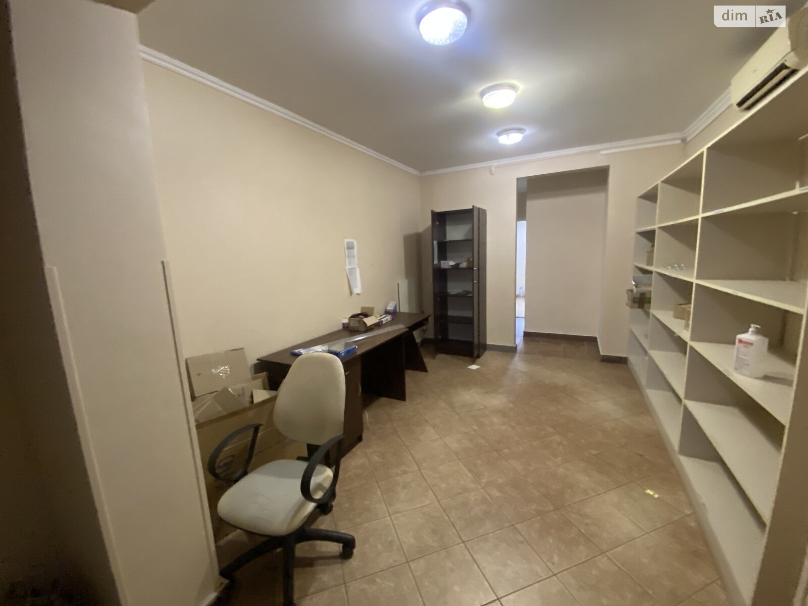 Коммерческое помещение в Одессе, продажа по Академика Королева улица 114, район Южный, цена: 100 000 долларов за объект фото 1