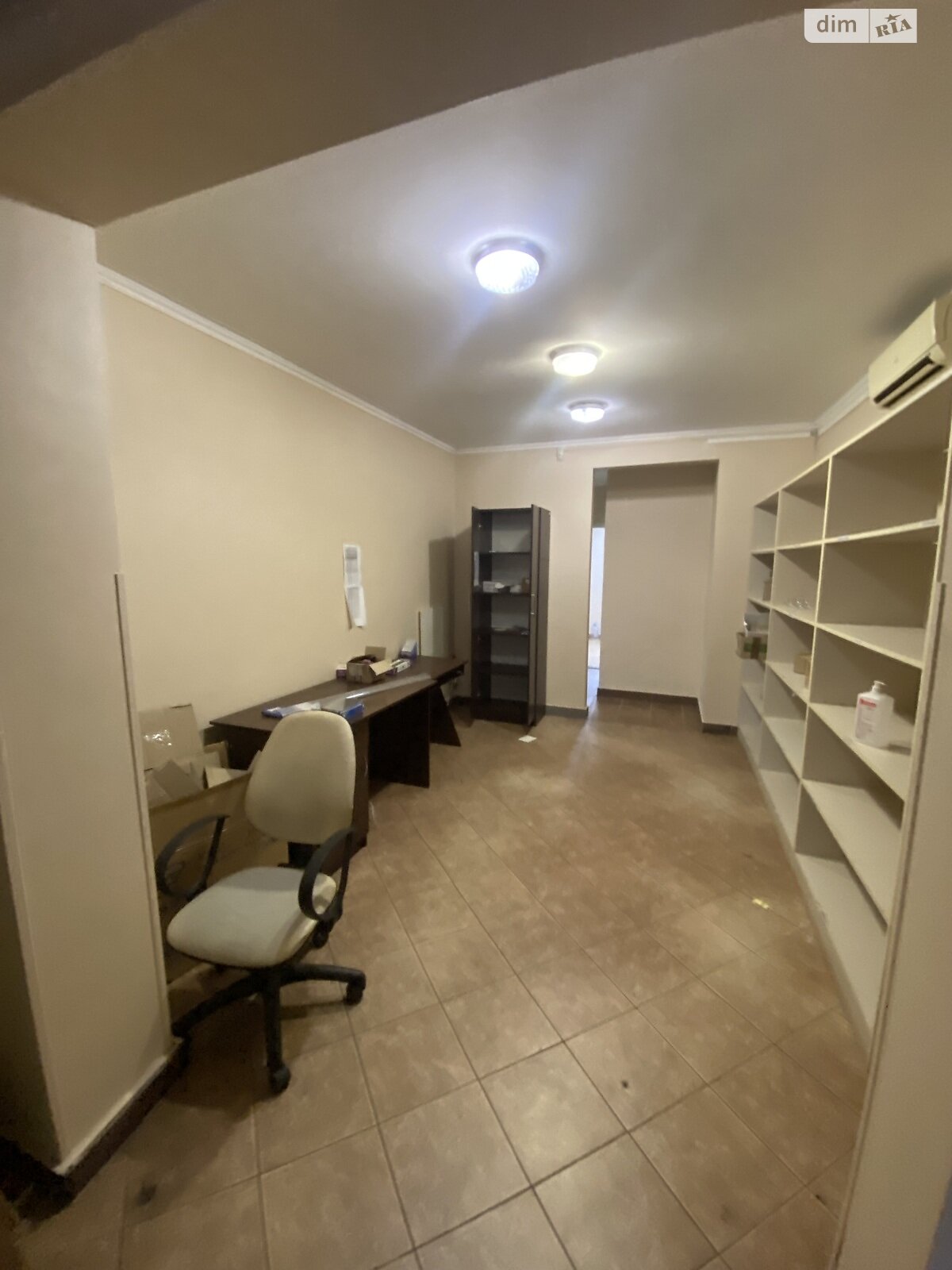 Коммерческое помещение в Одессе, продажа по Академика Королева улица 114, район Южный, цена: 100 000 долларов за объект фото 1