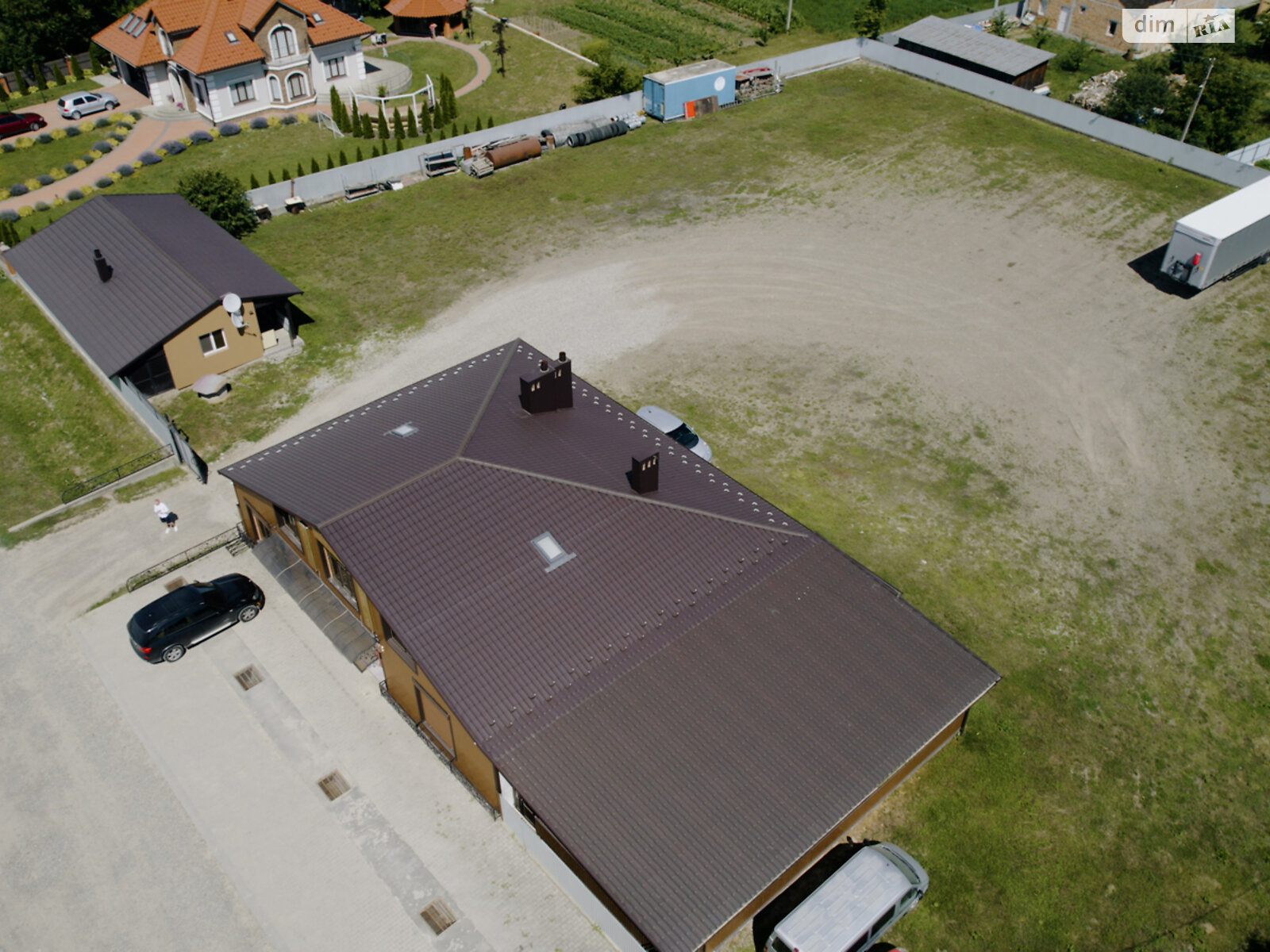 Коммерческое помещение в Острице, шкільна 58, цена: продажи 255 000 долларов за объект фото 1 Коммерческое помещение в Острице, шкільна 58, цена продажи: 255 000 долларов за объект фото 1