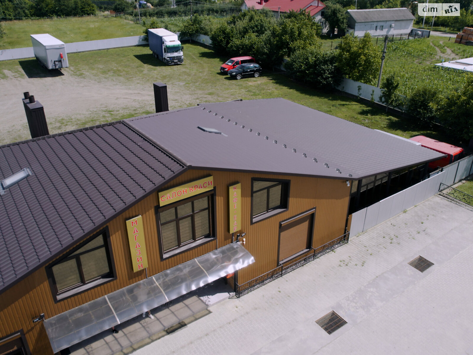 Коммерческое помещение в Острице, шкільна 58, цена: продажи 255 000 долларов за объект фото 1 Коммерческое помещение в Острице, шкільна 58, цена продажи: 255 000 долларов за объект фото 1