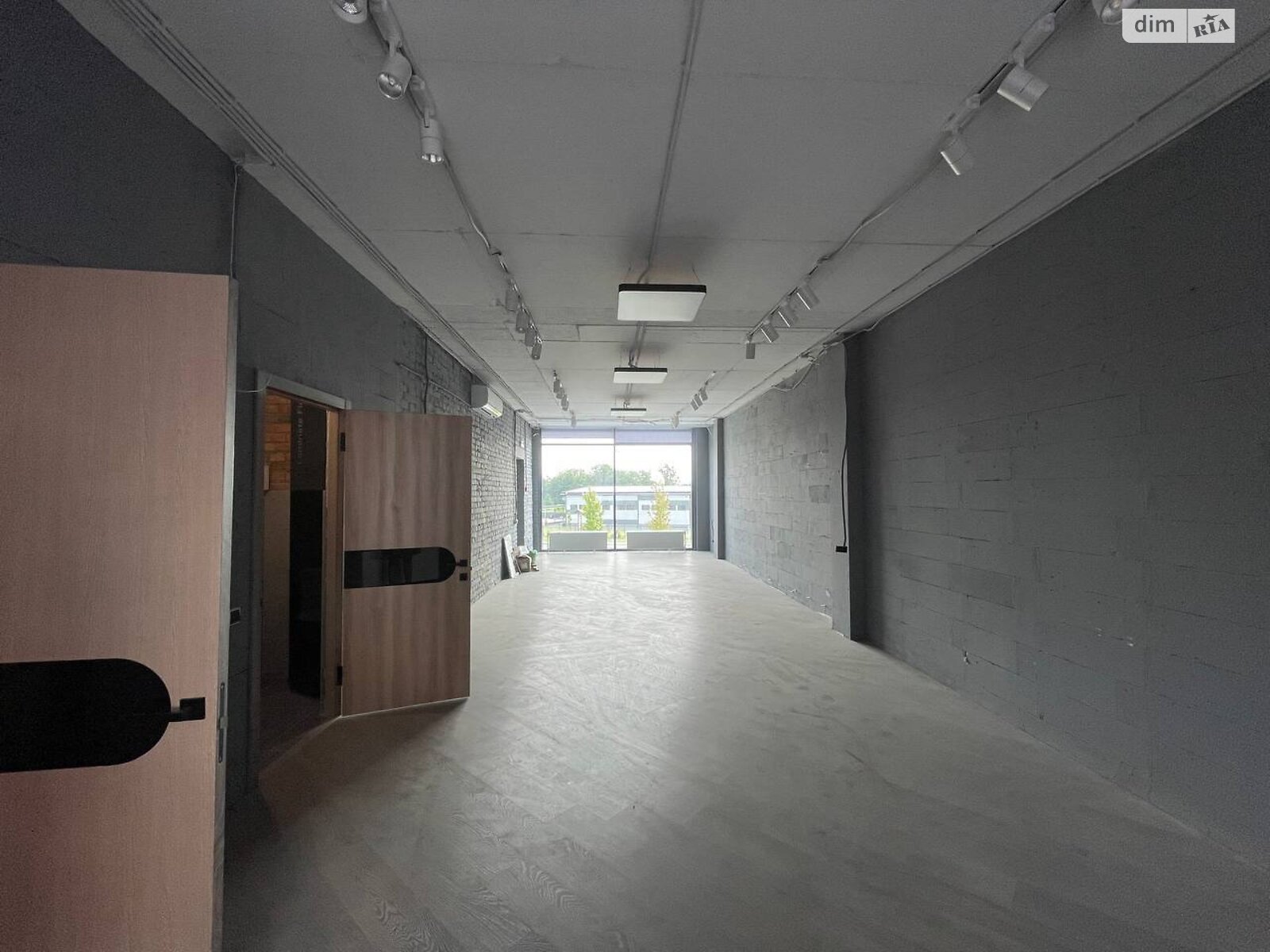 Комерційне приміщення в Пасіки-Зубрицькі, Дорожна вулиця 58А, ціна продажу: 95 000 доларів за об’єкт фото 1 Комерційне приміщення в Пасіки-Зубрицькі, Дорожна вулиця 58А, ціна продажу: 95 000 доларів за об’єкт фото 1