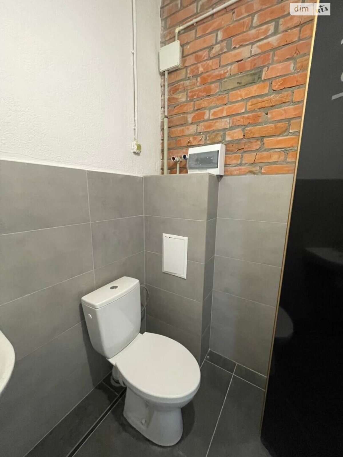 Комерційне приміщення в Пасіки-Зубрицькі, Дорожна вулиця 58А, ціна продажу: 95 000 доларів за об’єкт фото 1 Комерційне приміщення в Пасіки-Зубрицькі, Дорожна вулиця 58А, ціна продажу: 95 000 доларів за об’єкт фото 1