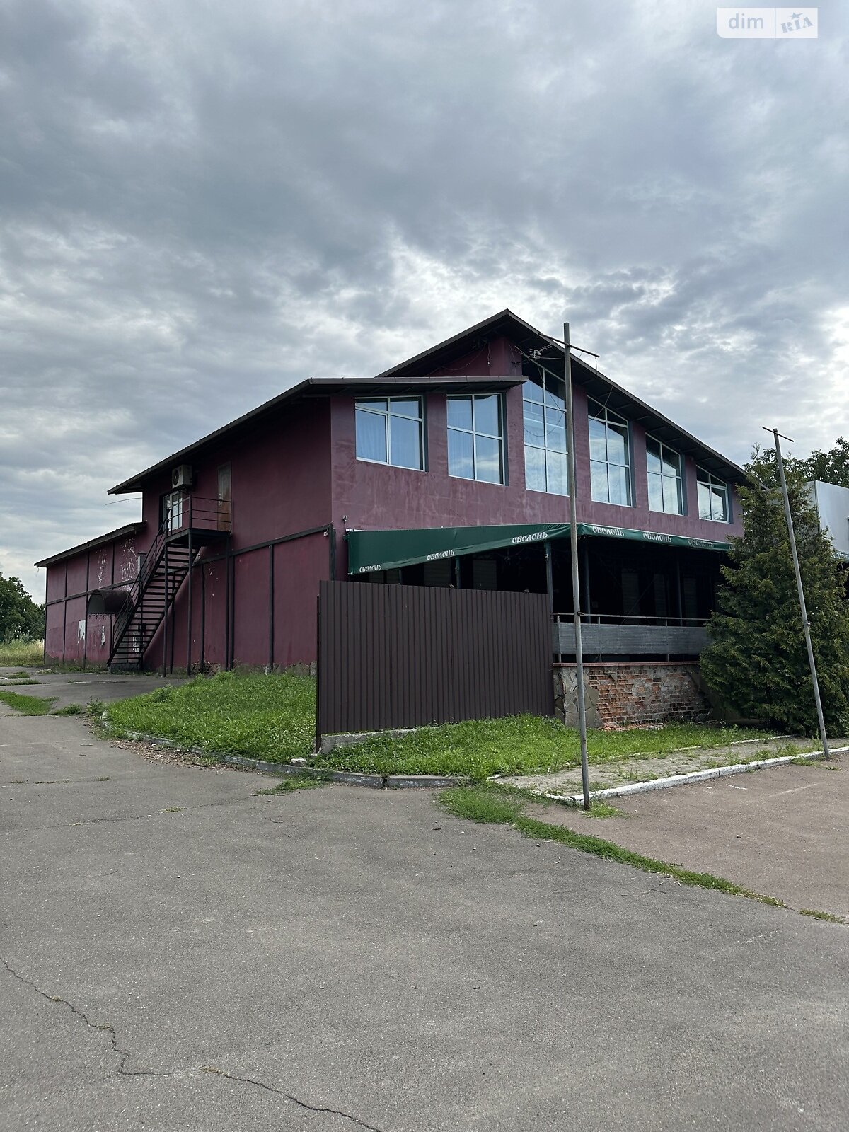 Коммерческое помещение в Переяславе, Новокиевское шоссе, цена: продажи 249 900 долларов за объект фото 1 Коммерческое помещение в Переяславе, Новокиевское шоссе, цена продажи: 249 900 долларов за объект фото 1
