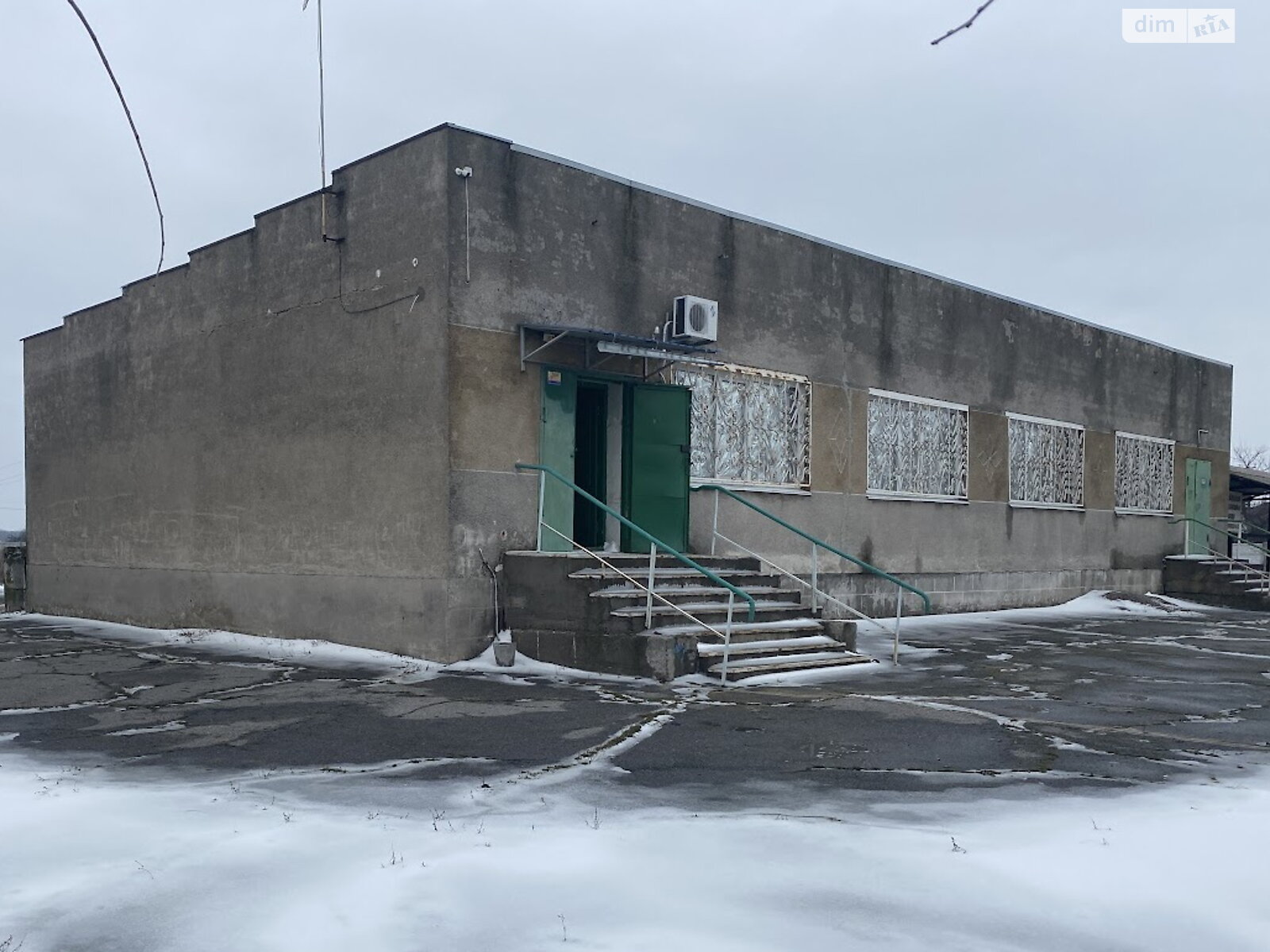 Коммерческое помещение в Першотравенке, 40 Лет Победы улица 8А, цена: продажи 30 000 долларов за объект фото 1 Коммерческое помещение в Першотравенке, 40 Лет Победы улица 8А, цена продажи: 30 000 долларов за объект фото 1