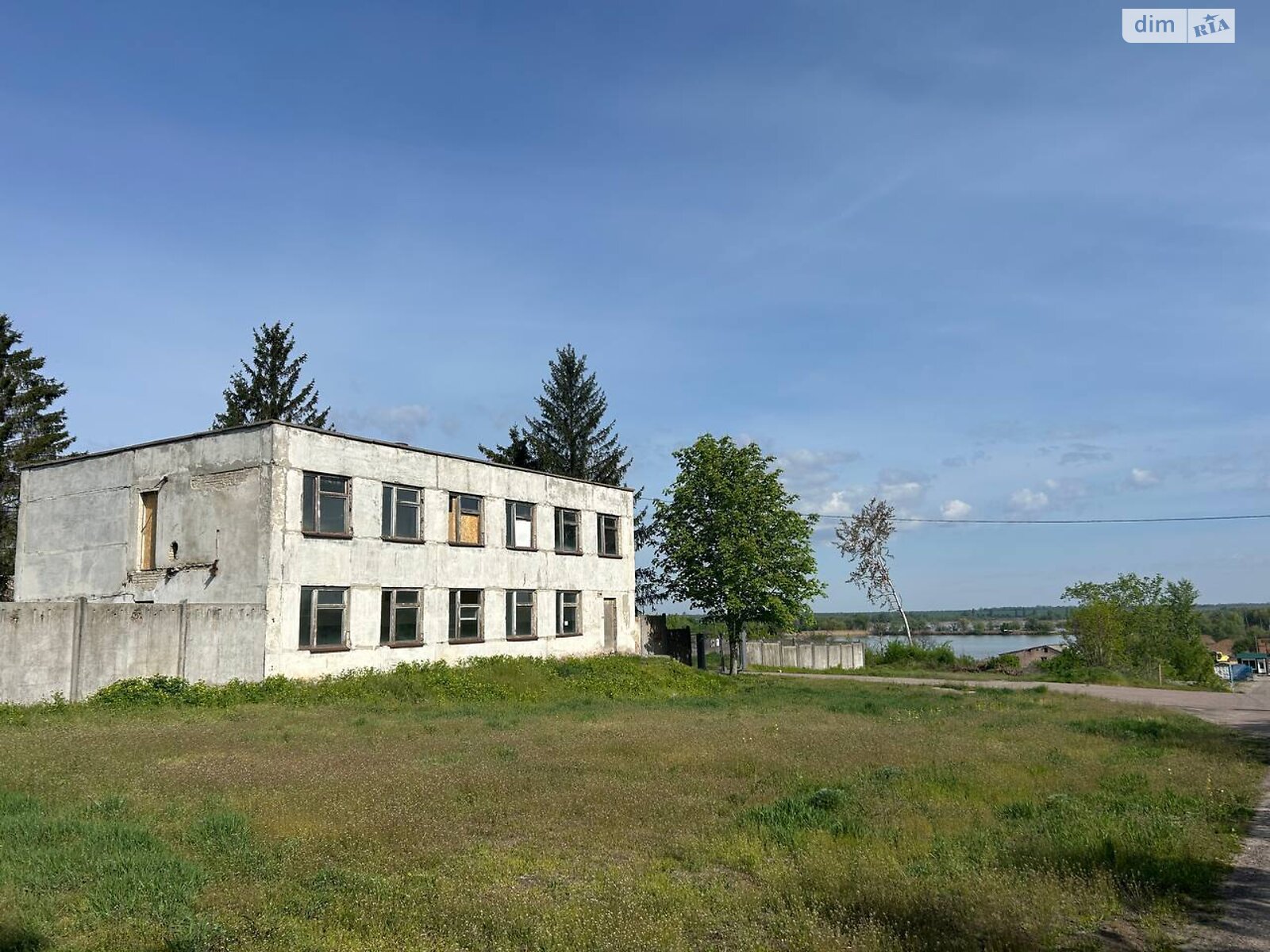 Комерційне приміщення в Піщаній, Замкова (50-річчя Жовтня) вулиця 262, ціна продажу: 620 000 доларів за об’єкт фото 1 Комерційне приміщення в Піщаній, Замкова (50-річчя Жовтня) вулиця 262, ціна продажу: 620 000 доларів за об’єкт фото 1