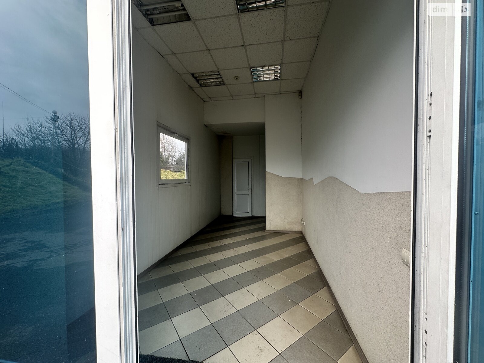 Коммерческое помещение в Подберезцах, Галицкая улица, цена: продажи 390 000 долларов за объект фото 1 Коммерческое помещение в Подберезцах, Галицкая улица, цена продажи: 390 000 долларов за объект фото 1
