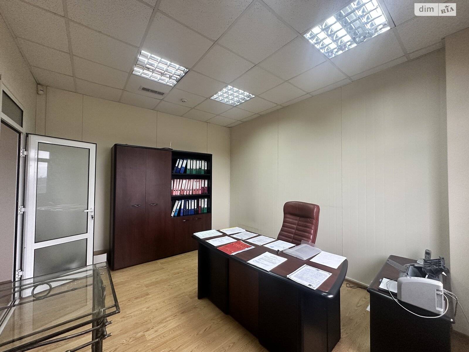 Коммерческое помещение в Подберезцах, Галицкая улица, цена: продажи 390 000 долларов за объект фото 1 Коммерческое помещение в Подберезцах, Галицкая улица, цена продажи: 390 000 долларов за объект фото 1