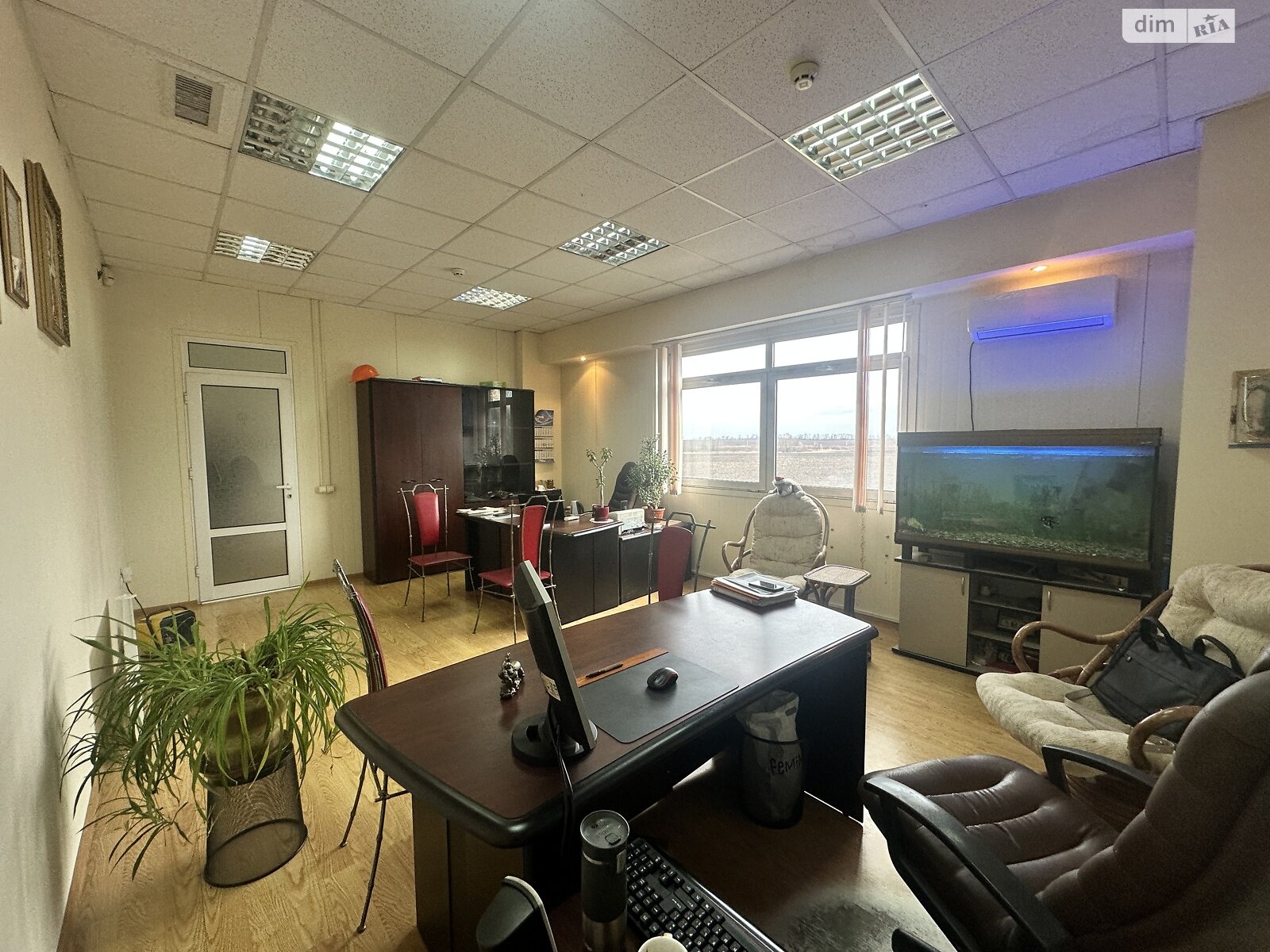 Коммерческое помещение в Подберезцах, Галицкая улица, цена: продажи 390 000 долларов за объект фото 1 Коммерческое помещение в Подберезцах, Галицкая улица, цена продажи: 390 000 долларов за объект фото 1