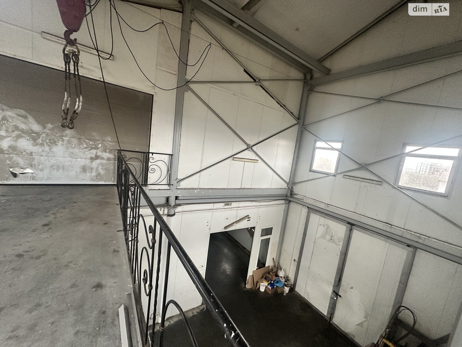Коммерческое помещение в Подберезцах, Галицкая улица, цена: продажи 390 000 долларов за объект фото 1 Коммерческое помещение в Подберезцах, Галицкая улица, цена продажи: 390 000 долларов за объект фото 1