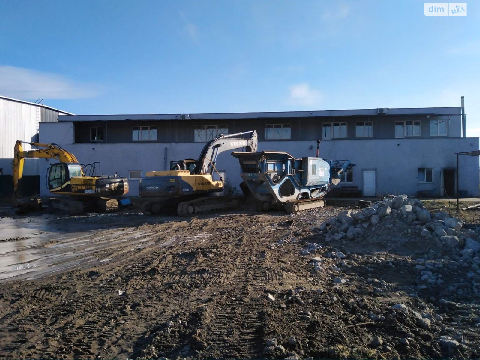 Коммерческое помещение в Погребах, Погребской путь, цена: продажи 770 000 долларов за объект фото 1 Коммерческое помещение в Погребах, Погребской путь, цена продажи: 770 000 долларов за объект фото 1