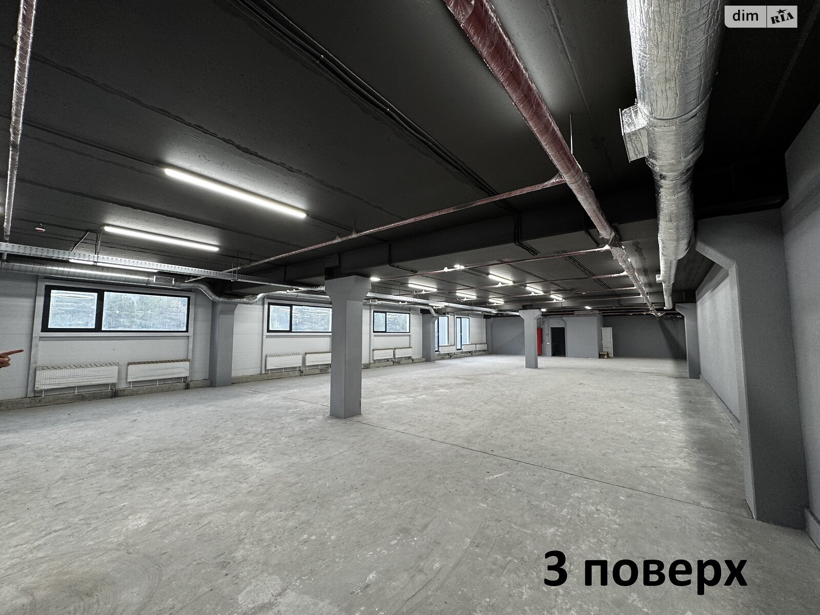 Комерційне приміщення в Погребах, вулиця Лісова, ціна продажу: 11 000 000 доларів за об’єкт фото 1 Комерційне приміщення в Погребах, вулиця Лісова, ціна продажу: 11 000 000 доларів за об’єкт фото 1