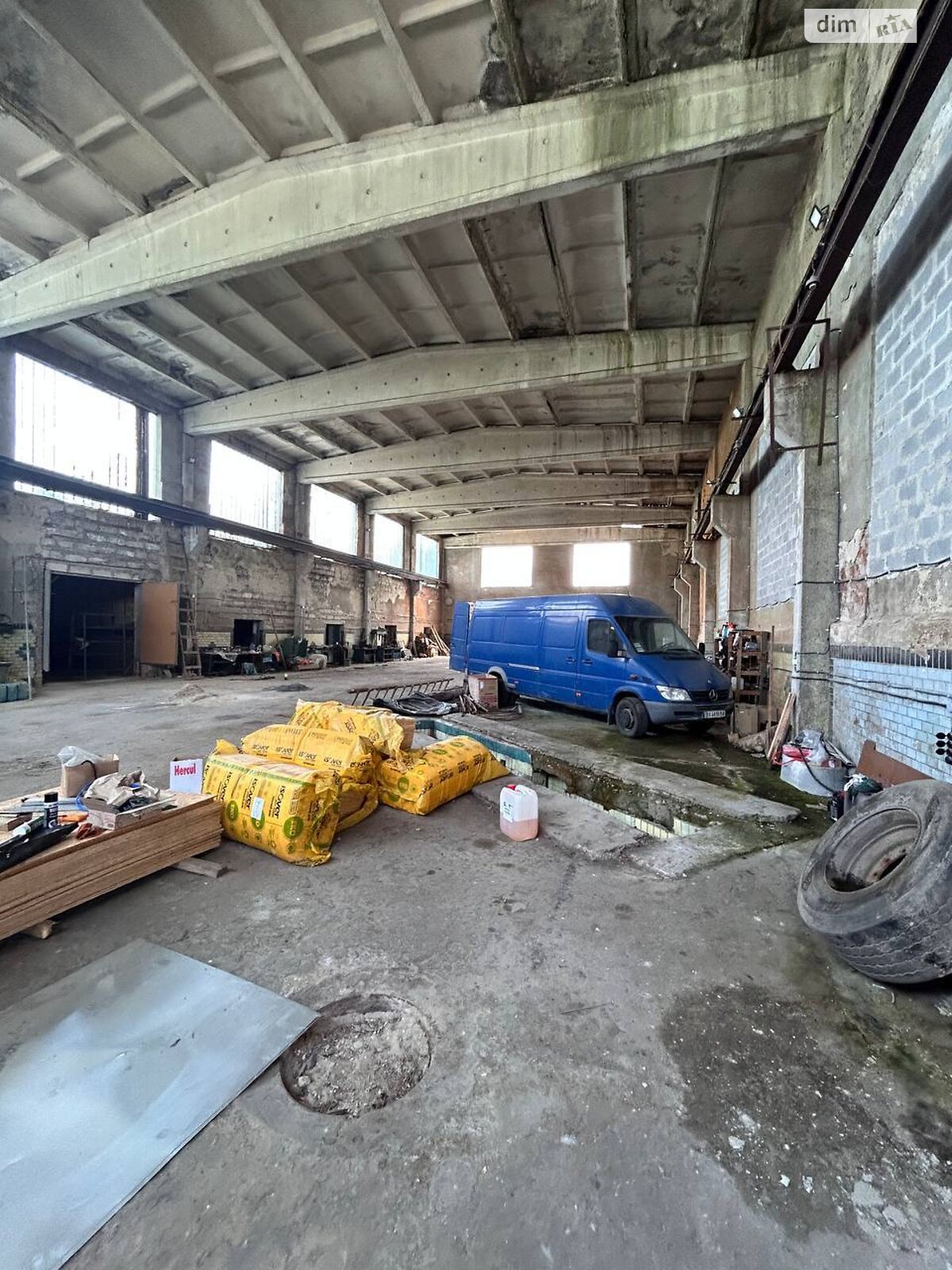 Коммерческое помещение в Полонном, продажа по ул. Витковского, район Полонное, цена: 200 000 долларов за объект фото 1 Коммерческое помещение в Полонном, продажа по ул. Витковского, район Полонное, цена: 200 000 долларов за объект фото 1