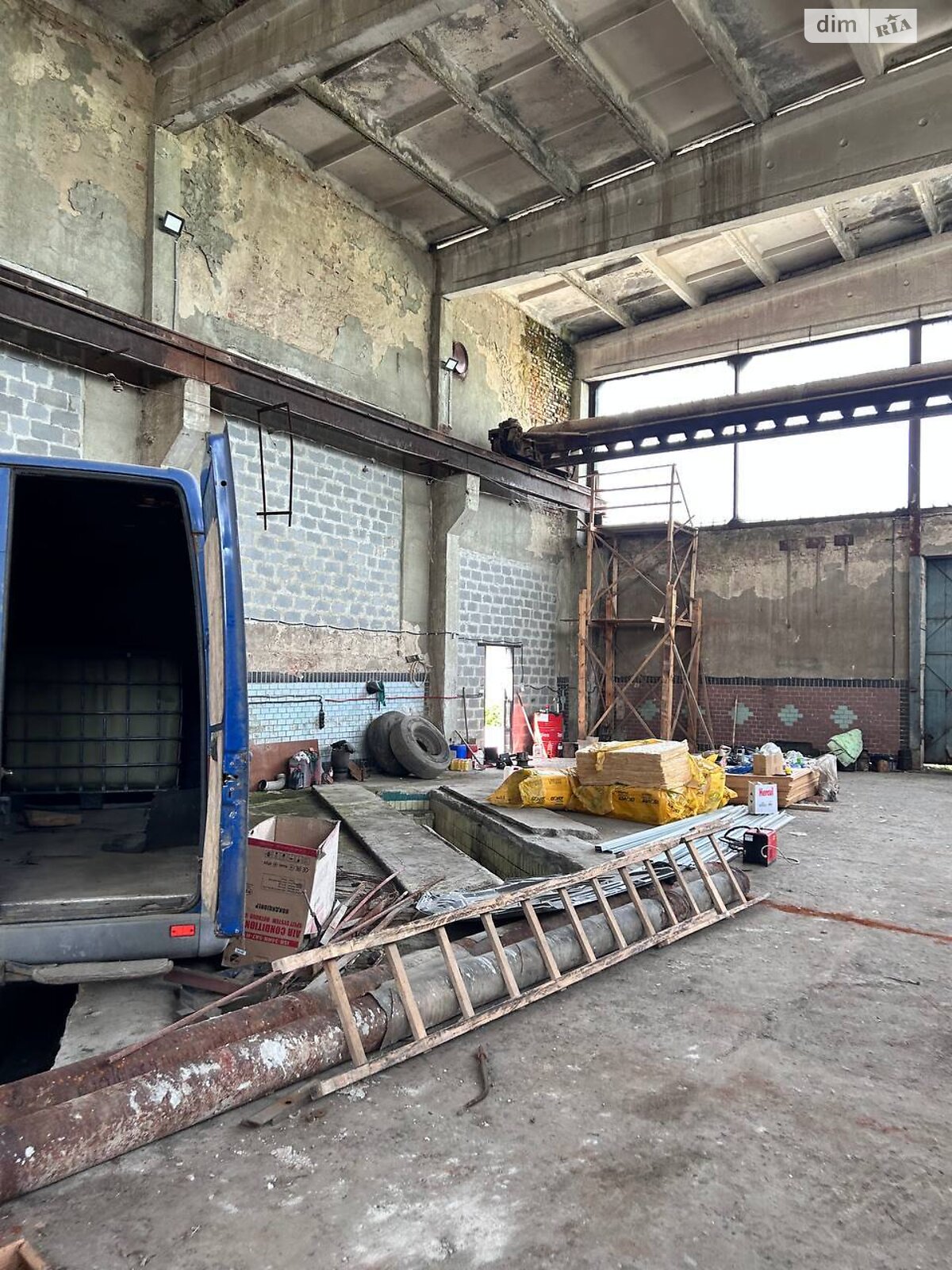 Коммерческое помещение в Полонном, продажа по ул. Витковского, район Полонное, цена: 200 000 долларов за объект фото 1 Коммерческое помещение в Полонном, продажа по ул. Витковского, район Полонное, цена: 200 000 долларов за объект фото 1