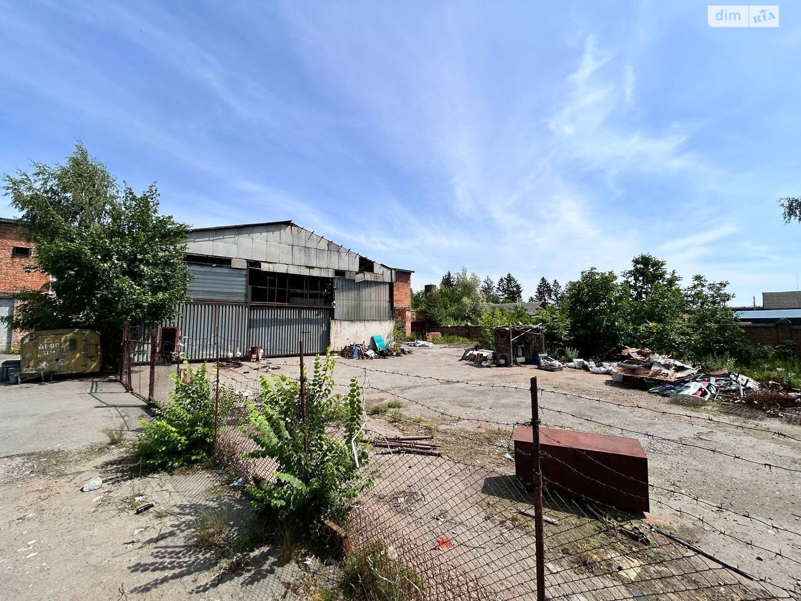 Коммерческое помещение в Полонном, продажа по ул. Витковского, район Полонное, цена: 200 000 долларов за объект фото 1 Коммерческое помещение в Полонном, продажа по ул. Витковского, район Полонное, цена: 200 000 долларов за объект фото 1