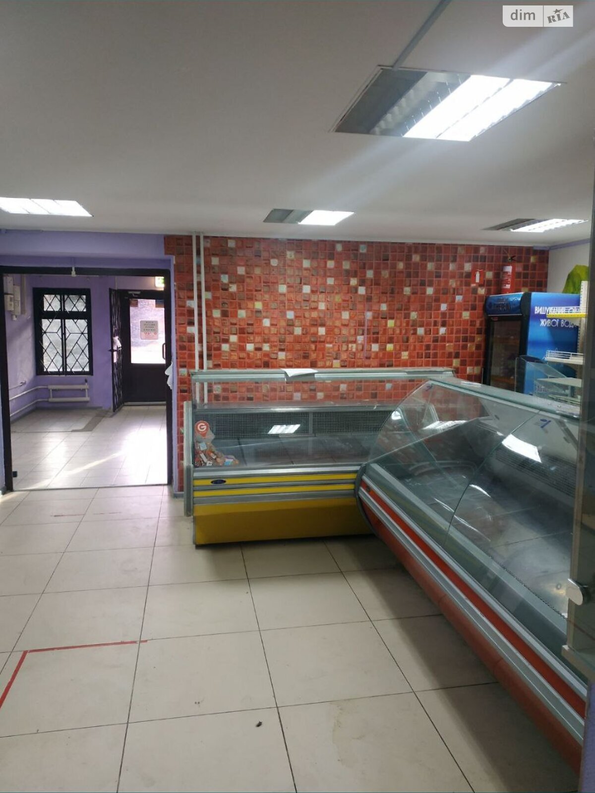 Коммерческое помещение в Полтаве, продажа по Решетиловская (Маршала Бирюзова) улица, район Киевский, цена: 76 000 долларов за объект фото 1 Коммерческое помещение в Полтаве, продажа по Решетиловская (Маршала Бирюзова) улица, район Киевский, цена: 76 000 долларов за объект фото 1