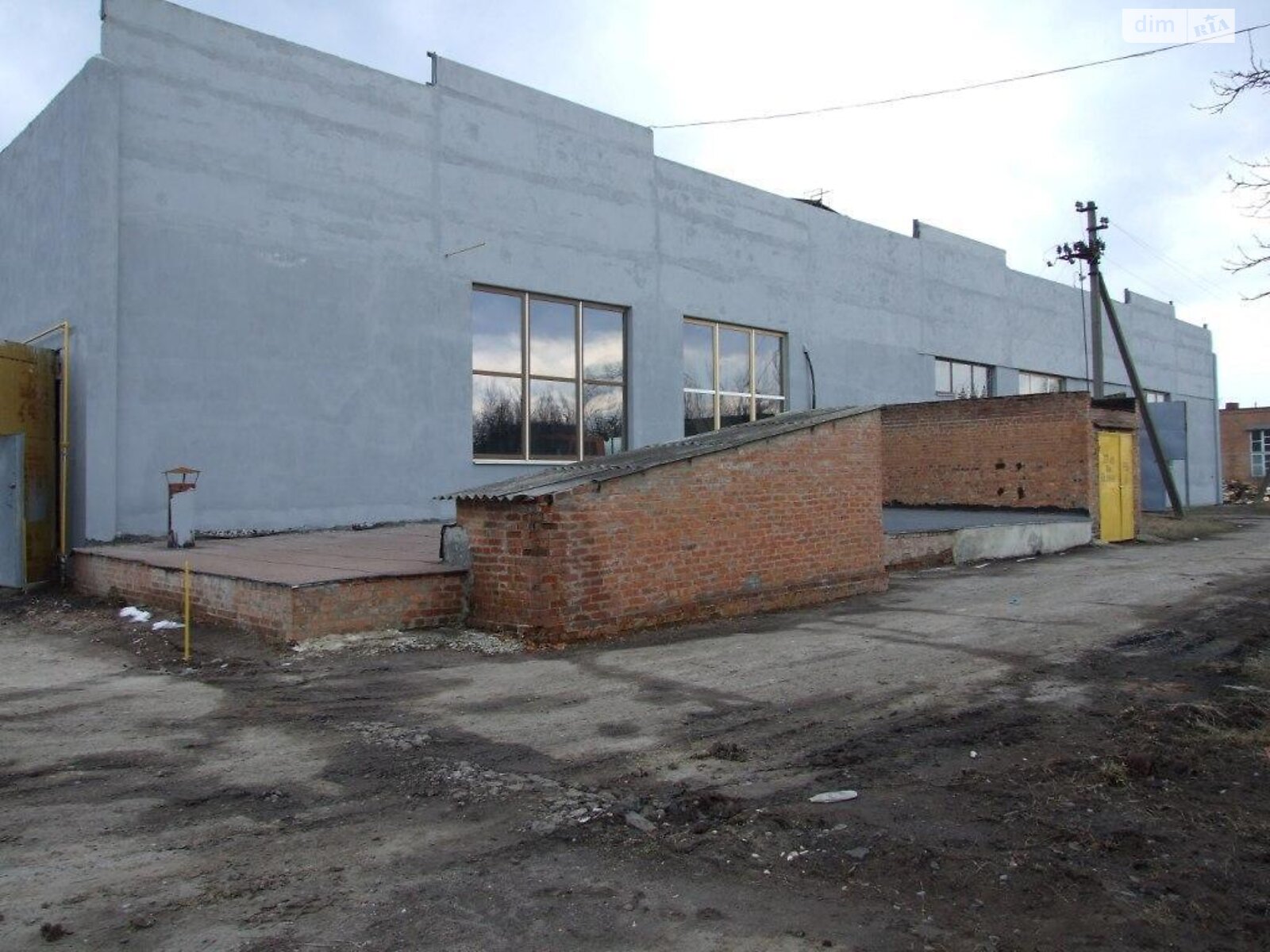 Комерційне приміщення в Полтаві, продаж по Зоресвітна вулиця, район маг. Океан, ціна: 1 300 000 доларів за об’єкт фото 1 Комерційне приміщення в Полтаві, продаж по Зоресвітна вулиця, район маг. Океан, ціна: 1 300 000 доларів за об’єкт фото 1