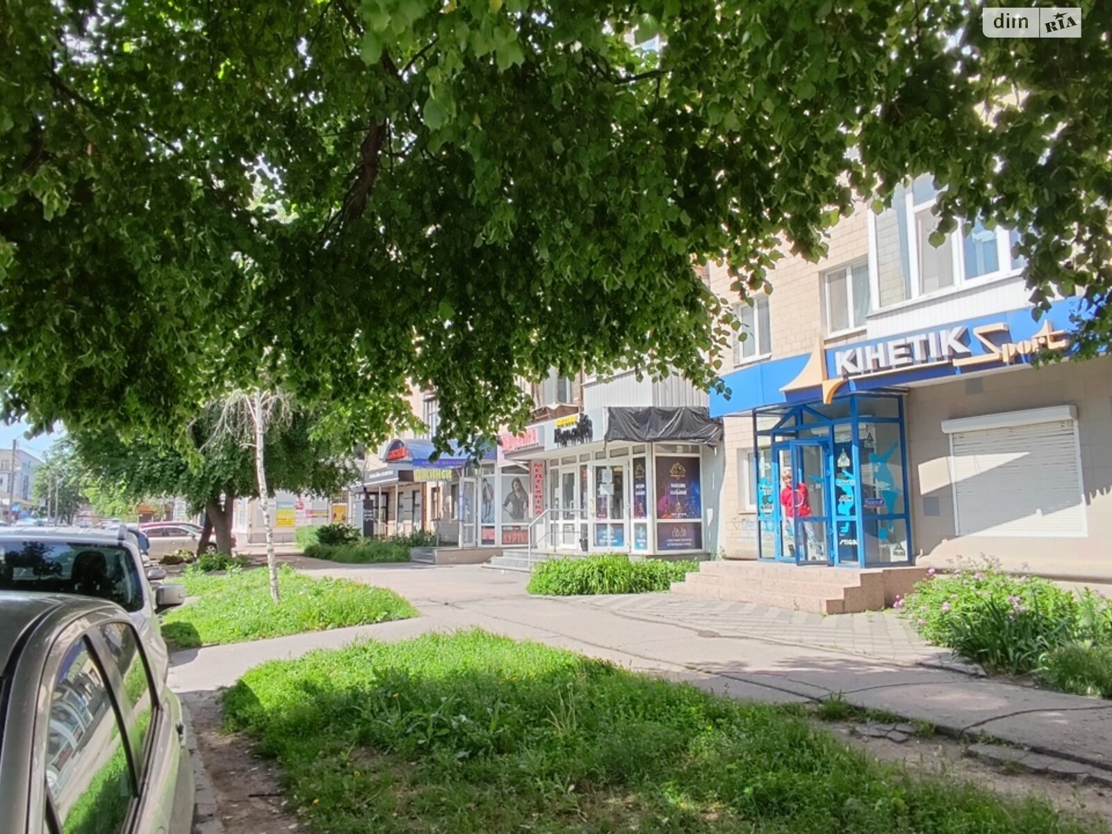 Коммерческое помещение в Полтаве, продажа по Черновола Вячеслава улица 10, район Центр, цена: 150 000 долларов за объект фото 1 Коммерческое помещение в Полтаве, продажа по Черновола Вячеслава улица 10, район Центр, цена: 150 000 долларов за объект фото 1