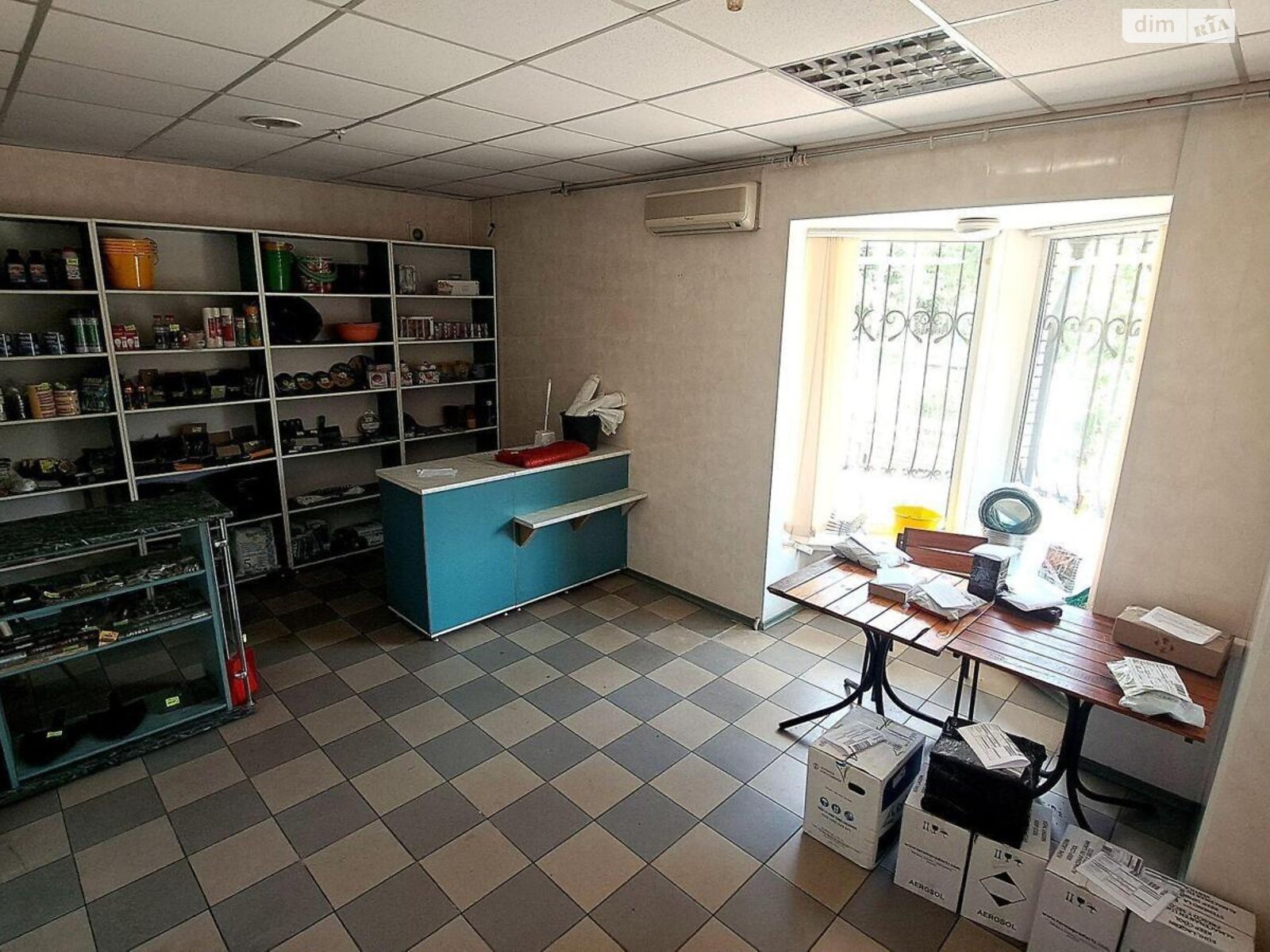 Коммерческое помещение в Порадовке, Революции улица 1А, цена: продажи 75 000 долларов за объект фото 1 Коммерческое помещение в Порадовке, Революции улица 1А, цена продажи: 75 000 долларов за объект фото 1