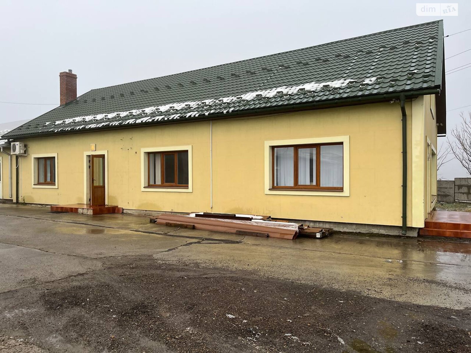 Коммерческое помещение в Прилипчье, центр, цена: продажи 290 000 долларов за объект фото 1 Коммерческое помещение в Прилипчье, центр, цена продажи: 290 000 долларов за объект фото 1