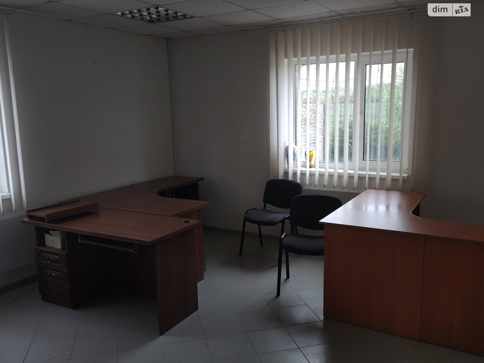 Коммерческое помещение в Рокитном, Железнодорожная улица, цена: продажи 300 000 долларов за объект фото 1 Коммерческое помещение в Рокитном, Железнодорожная улица, цена продажи: 300 000 долларов за объект фото 1