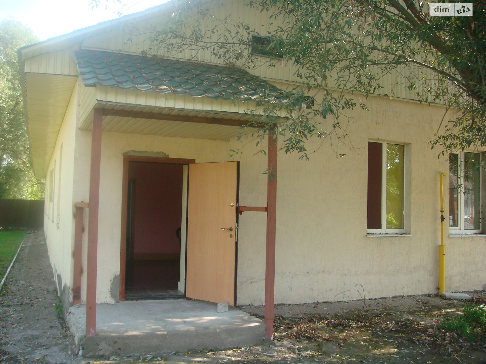 Коммерческое помещение в Рогани, Шевченко улица 68, цена продажи: 100 000 долларов за объект фото 1