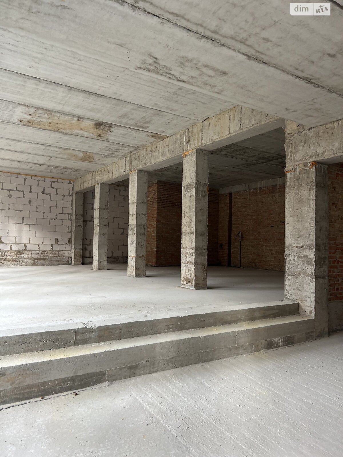 Комерційне приміщення в Рівному, продаж по Корольова вулиця 9Б, район Авторинок, ціна: 195 000 доларів за об’єкт фото 1