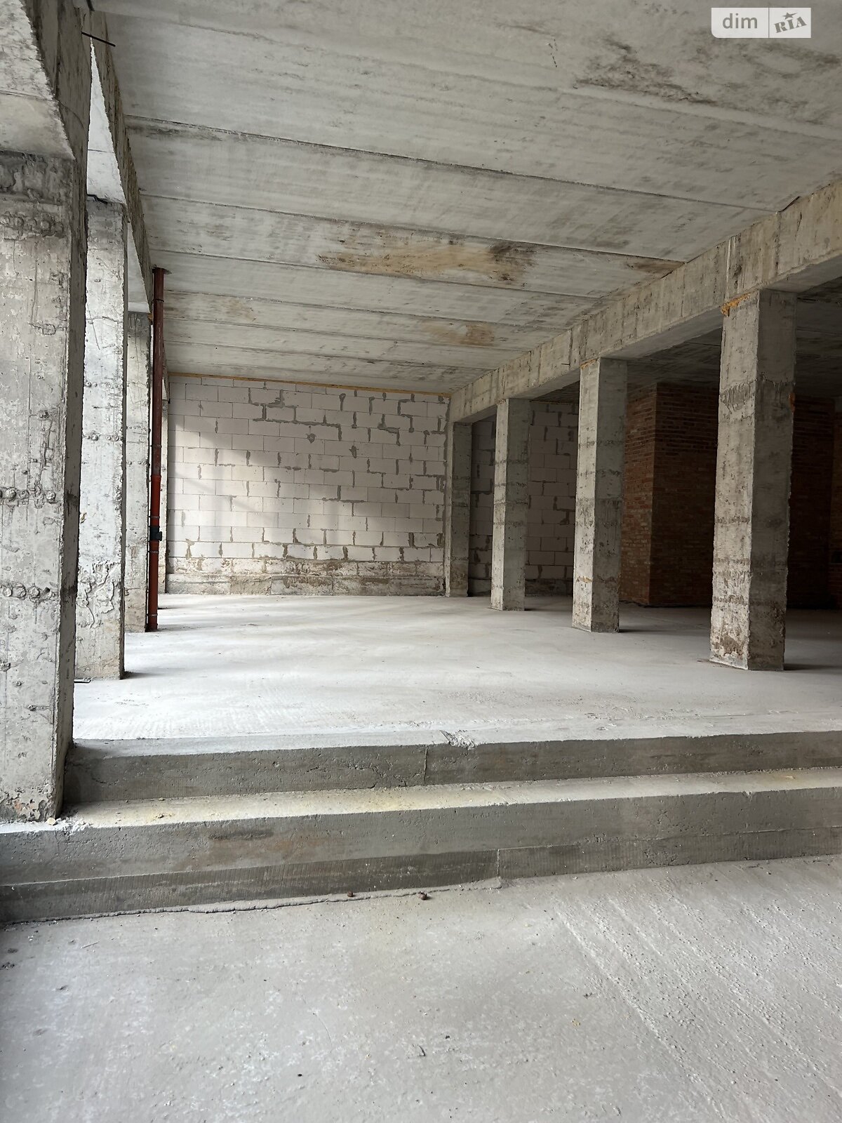 Комерційне приміщення в Рівному, продаж по Корольова вулиця 9Б, район Авторинок, ціна: 195 000 доларів за об’єкт фото 1