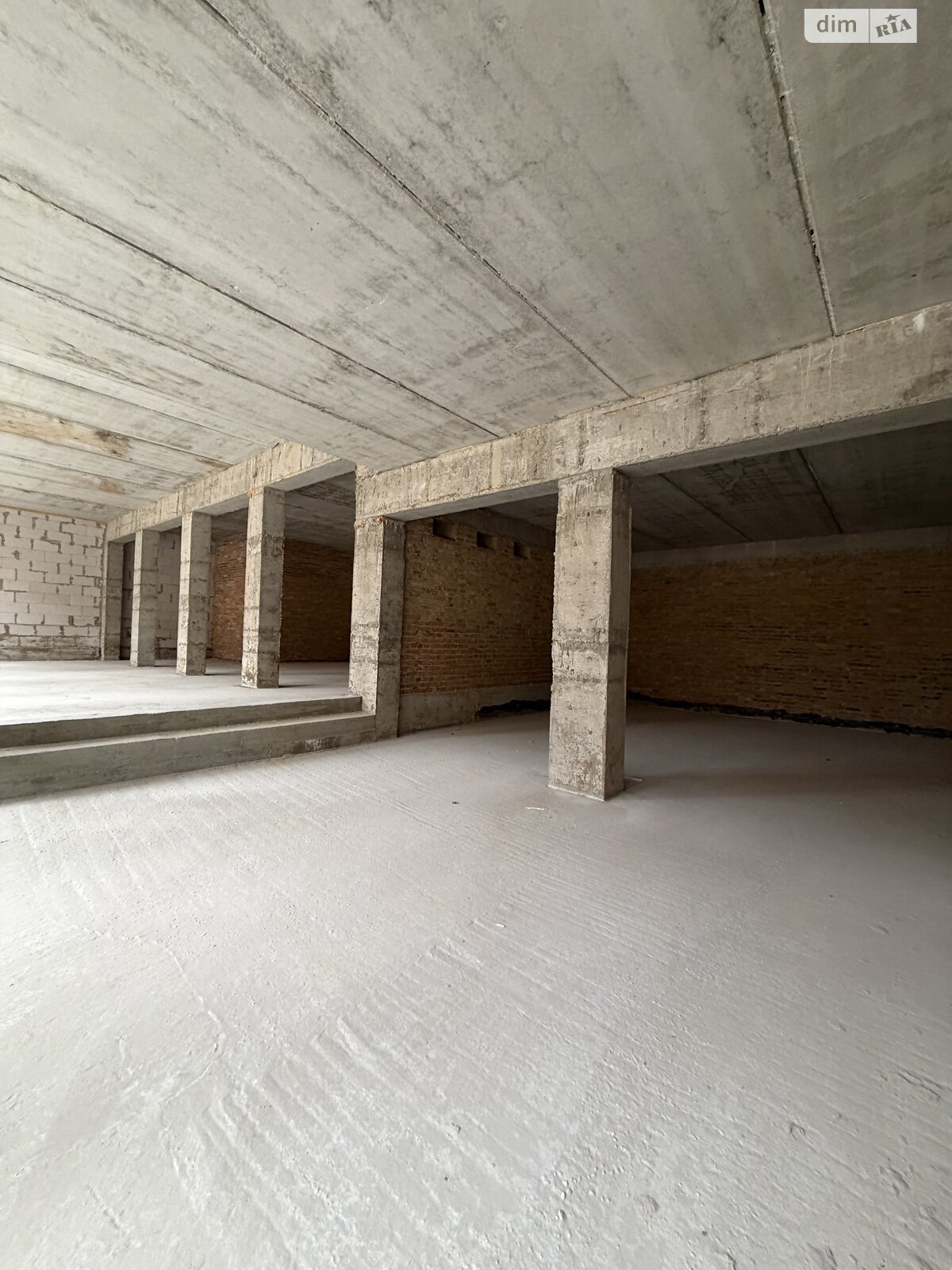 Коммерческое помещение в Ровно, продажа по Королева улица 9А, район Авторынок, цена: 190 000 долларов за объект фото 1