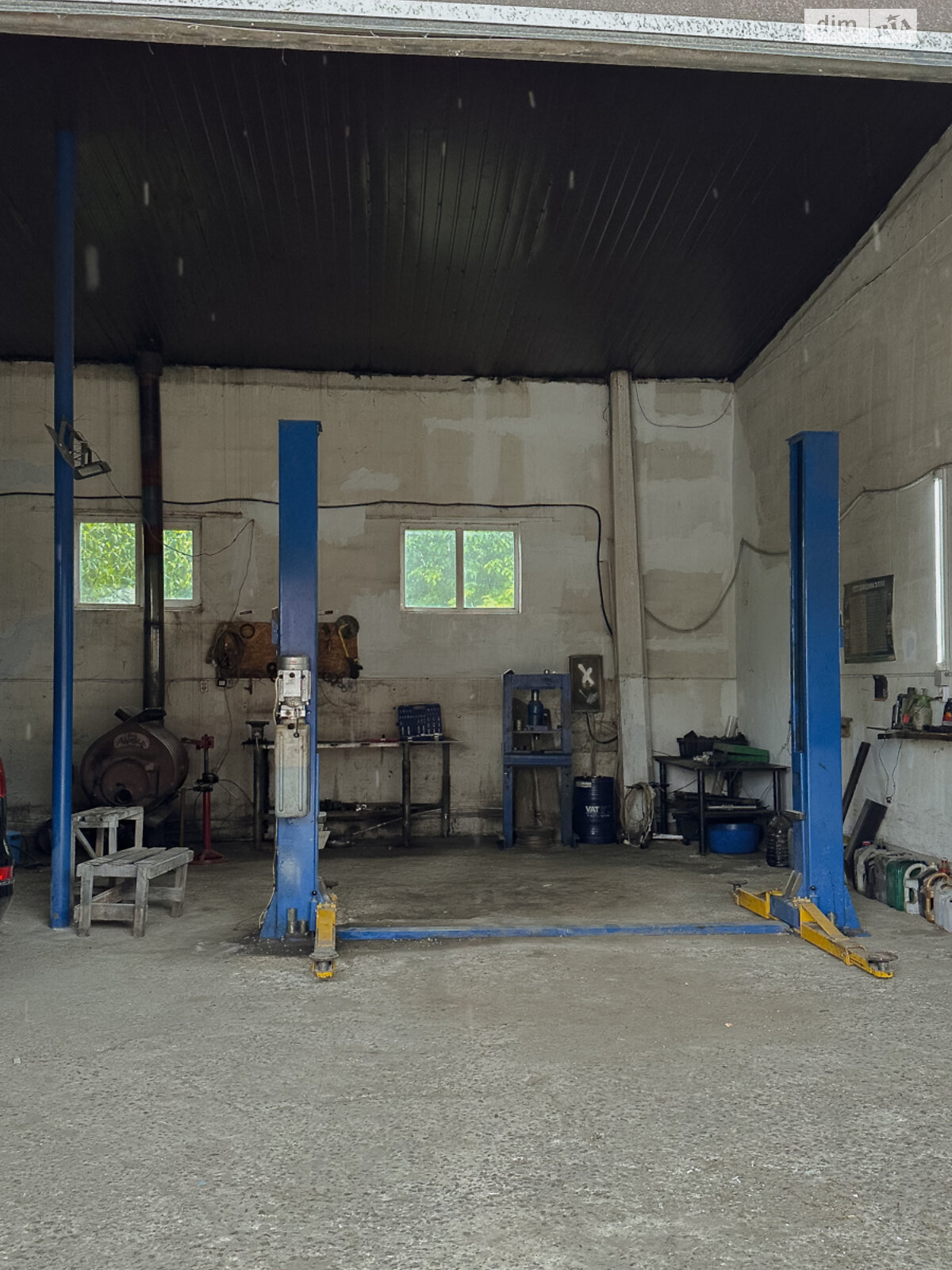 Коммерческое помещение в Ровно, продажа по Киевская улица 80А, район Автовокзал, цена: 150 000 долларов за объект фото 1